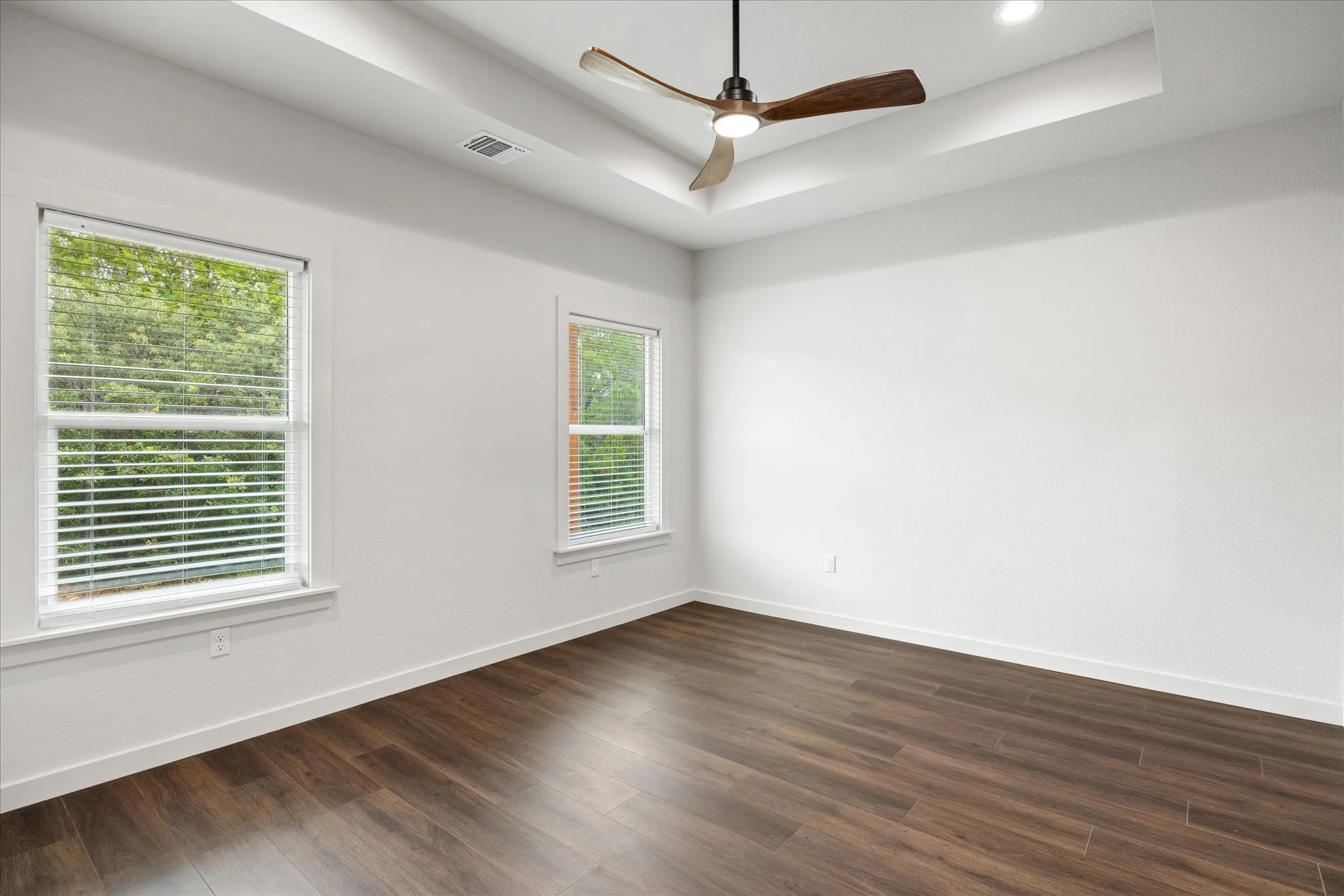 Single Family Residence For Sale in Hood County , 2603 Creekview Drive, Granbury, Texas 76048, 3 Bedroom, 2 Bathroom, 1 Garage spaces, 1,292 Sqft, built in 2026, mls#21304479, Real Estate Agent in Granbury, Homes For Sale in Hood county, Homes For Sale in Granbury, Realtor in Granbury Texas, Real Estate Brokerage Independent Realty Texas, Luminita Cordes Realtor