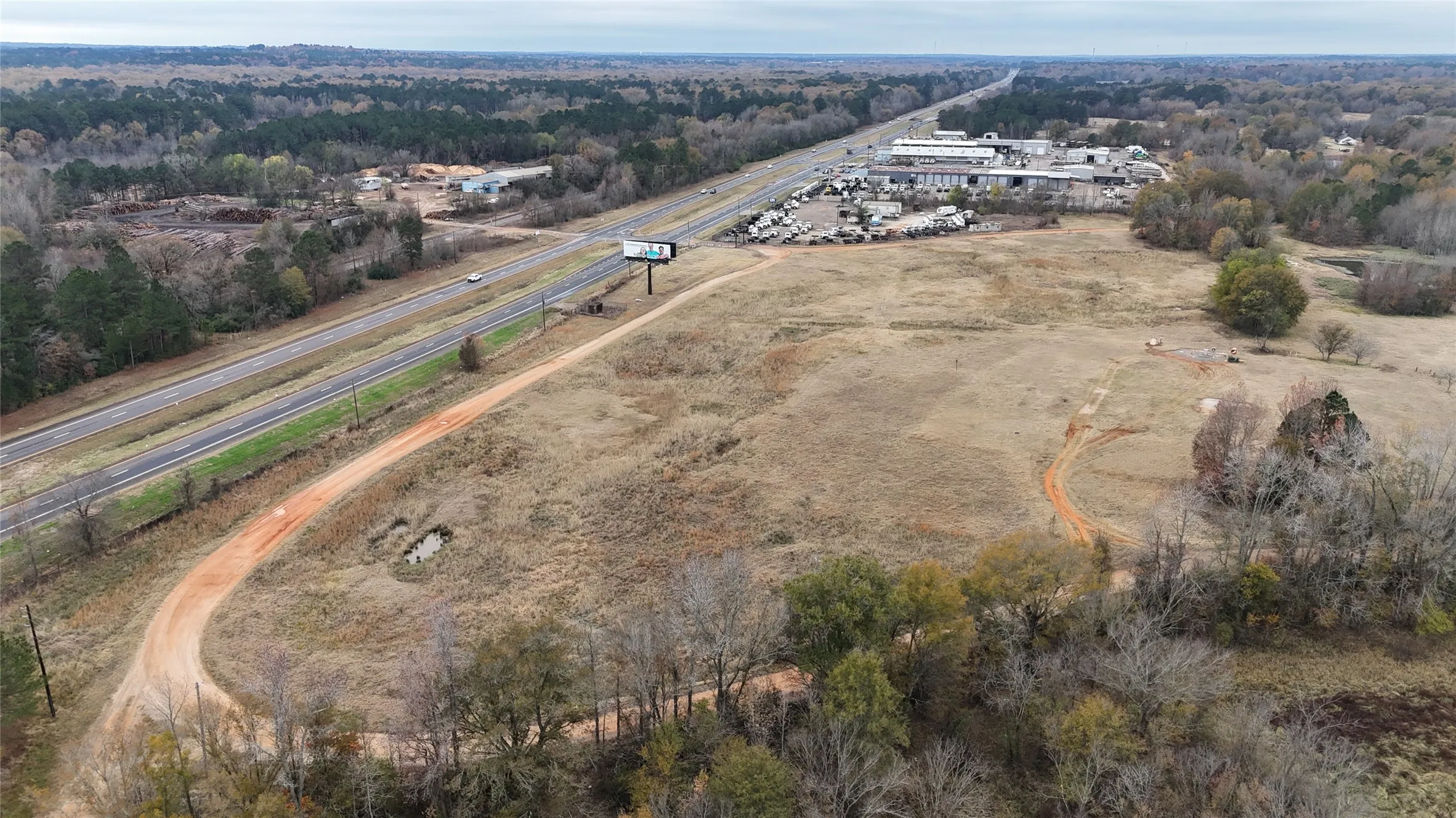 Commercial 45+/-acres on Hwy 31 between I-20 & Longview