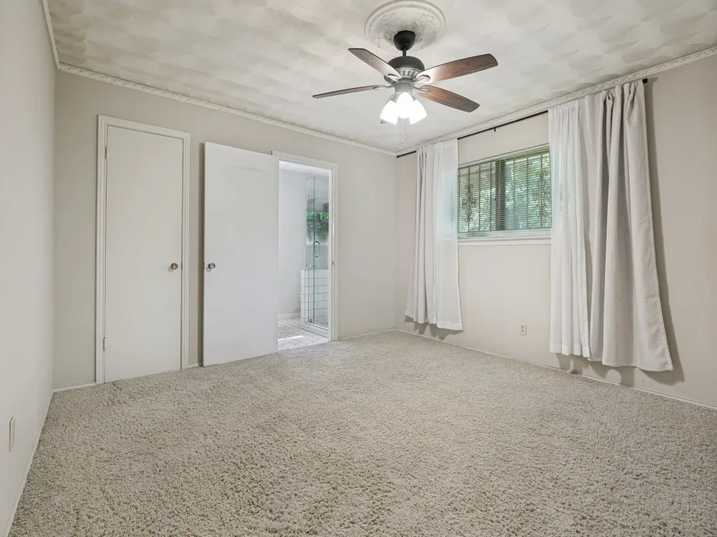 Single Family Residence For Sale in Dallas County , 3536 Rio Grande Avenue, Dallas, Texas 75233, 2 Bedroom, 2 Bathroom, Garage spaces, 1,496 Sqft, built in 1968, mls#21304814, Real Estate Agent in Dallas, Homes For Sale in Dallas county, Homes For Sale in Dallas, Realtor in Dallas Texas, Real Estate Brokerage Independent Realty Texas, Luminita Cordes Realtor