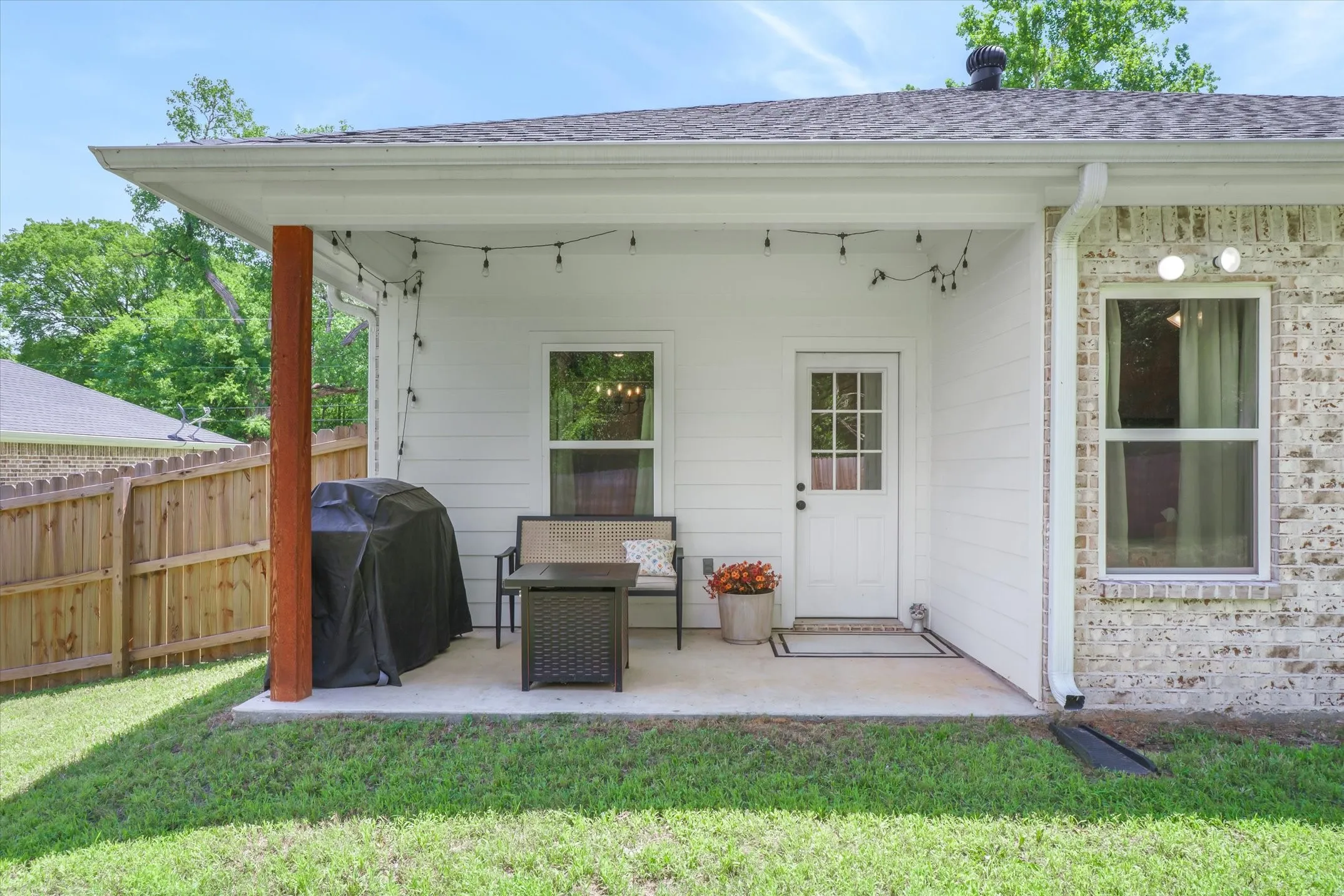 Single Family Residence For Sale in Henderson County , 10883 Browning Street, Brownsboro, Texas 75756, 3 Bedrooms, 2 Bathrooms, 2 Garage spaces, 1,450 Sqft, built in 2023, Price $268,000, mls#21305199, Real Estate Agent in Brownsboro, Homes For Sale in Henderson county, Homes For Sale in Brownsboro, Realtor in Brownsboro Texas, Real Estate Brokerage Independent Realty Texas, Luminita Cordes Realtor
