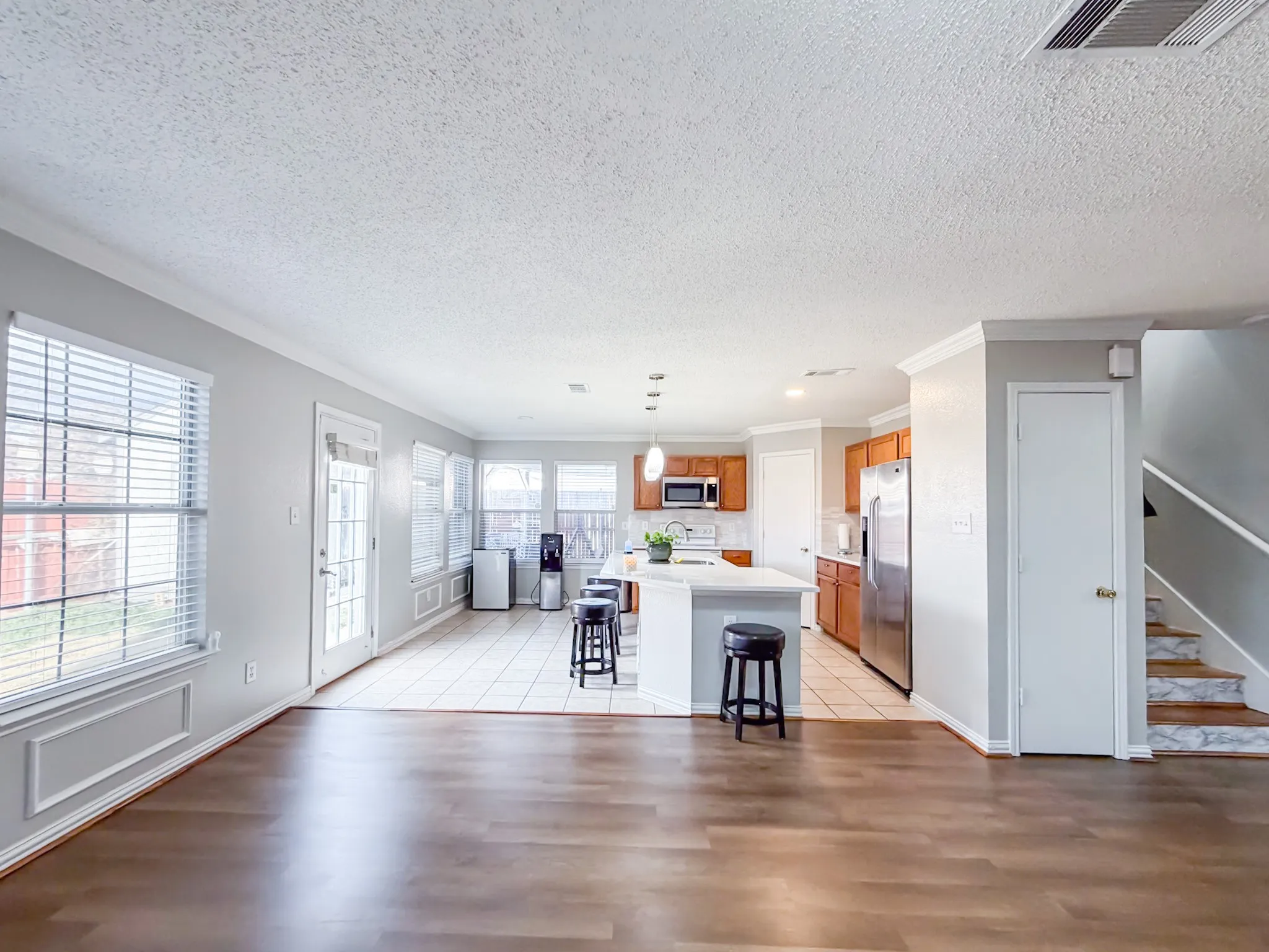Single Family Residence For Sale in Denton County , 2044 Talon Drive, Lewisville, Texas 75077, 4 Bedrooms, 4 Bathrooms, 2 Garage spaces, 2,229 Sqft, built in 1997, Price $399,999, mls#21305222, Real Estate Agent in Lewisville, Homes For Sale in Denton county, Homes For Sale in Lewisville, Realtor in Lewisville Texas, Real Estate Brokerage Independent Realty Texas, Luminita Cordes Realtor