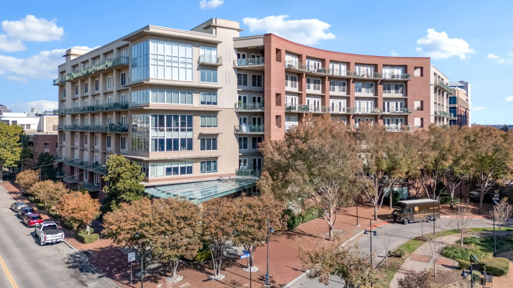 Condominium For Sale in Dallas County , 5055 Addison Circle 731, Addison, Texas 75001, 2 Bedroom, 2 Bathroom, 2 Garage spaces, 1,912 Sqft, built in 2000, mls#21303931, Real Estate Agent in Addison, Homes For Sale in Dallas county, Homes For Sale in Addison, Realtor in Addison Texas, Real Estate Brokerage Independent Realty Texas, Luminita Cordes Realtor