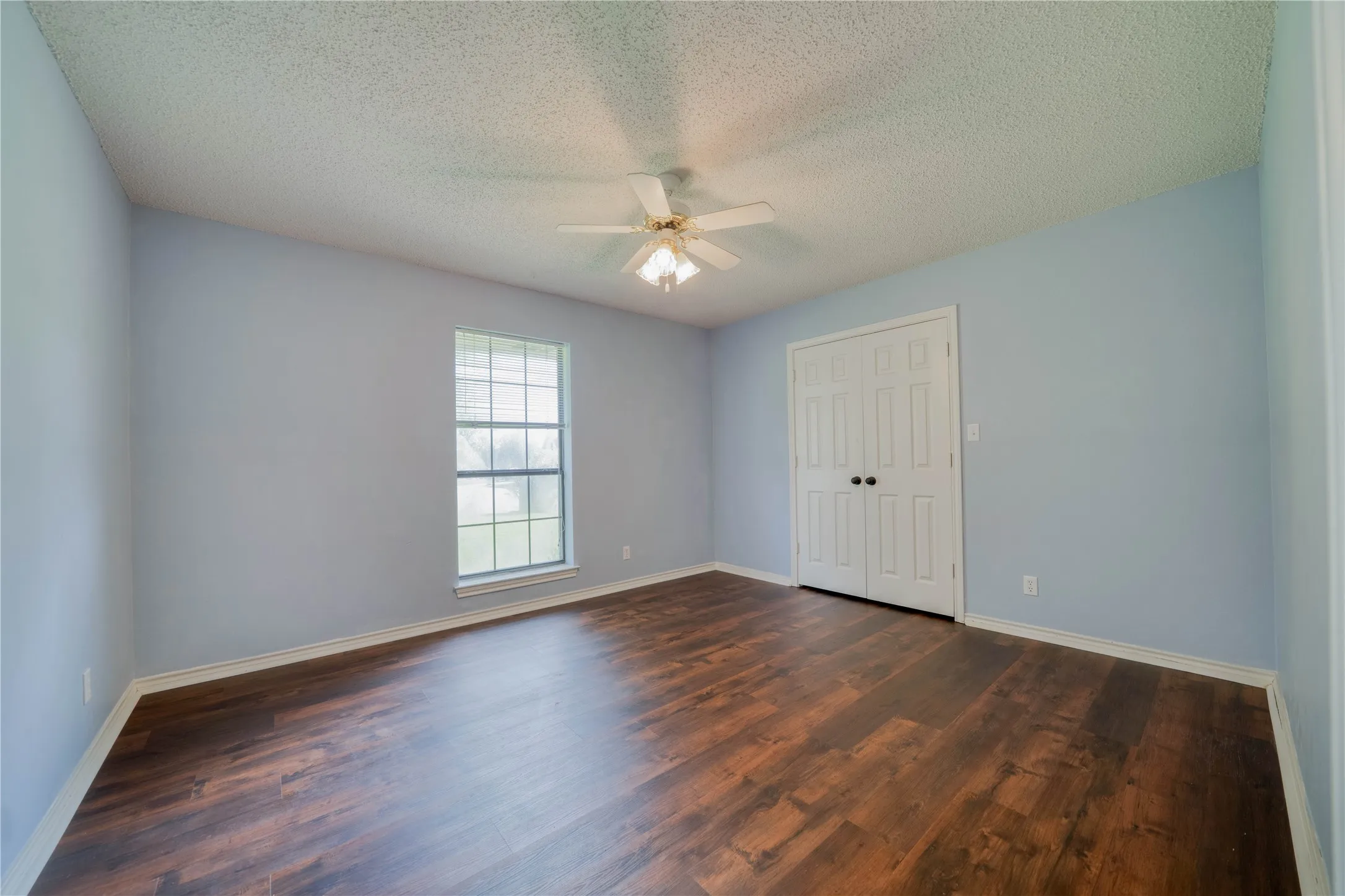 Single Family Residence For Sale in Wood County , 715 Hopper Ct., Winnsboro, Texas 75494, 3 Bedroom, 2 Bathroom, 2 Garage spaces, 2,248 Sqft, built in 1996, mls#21305231, Real Estate Agent in Winnsboro, Homes For Sale in Wood county, Homes For Sale in Winnsboro, Realtor in Winnsboro Texas, Real Estate Brokerage Independent Realty Texas, Luminita Cordes Realtor