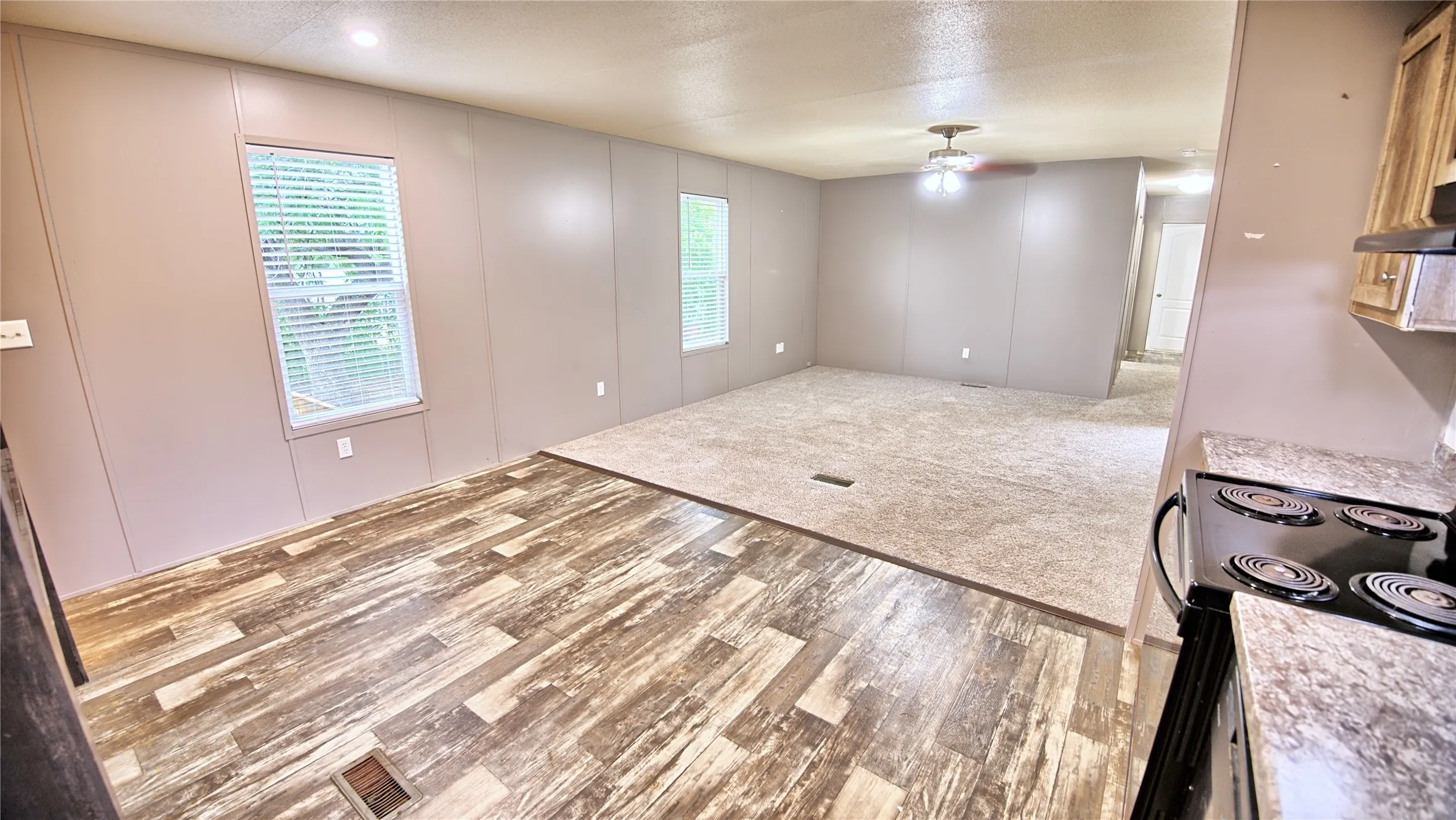 Single Family Residence For Sale in Montague County , 504 Fannin Street, Nocona, Texas 76255, 3 Bedroom, 2 Bathroom, Garage spaces, 1,152 Sqft, built in 2019, mls#21303400, Real Estate Agent in Nocona, Homes For Sale in Montague county, Homes For Sale in Nocona, Realtor in Nocona Texas, Real Estate Brokerage Independent Realty Texas, Luminita Cordes Realtor