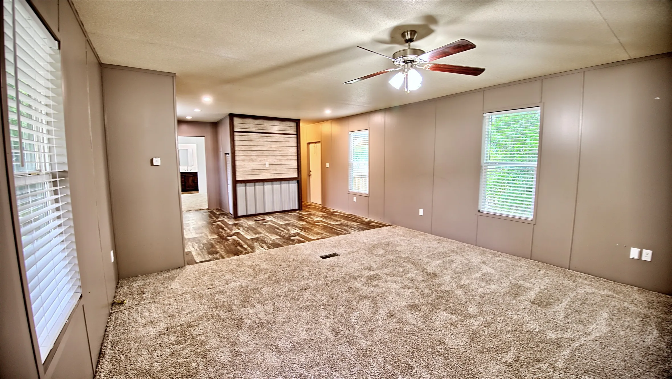 Single Family Residence For Sale in Montague County , 504 Fannin Street, Nocona, Texas 76255, 3 Bedroom, 2 Bathroom, Garage spaces, 1,152 Sqft, built in 2019, mls#21303400, Real Estate Agent in Nocona, Homes For Sale in Montague county, Homes For Sale in Nocona, Realtor in Nocona Texas, Real Estate Brokerage Independent Realty Texas, Luminita Cordes Realtor