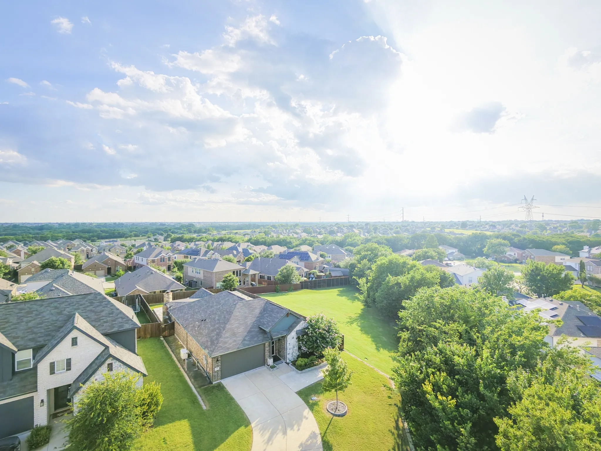 Single Family Residence For Sale in Dallas County , 3308 Highgate Court, Sachse, Texas 75048, 3 Bedroom, 2 Bathroom, 2 Garage spaces, 2,372 Sqft, built in 2020, mls#21305244, Real Estate Agent in Sachse, Homes For Sale in Dallas county, Homes For Sale in Sachse, Realtor in Sachse Texas, Real Estate Brokerage Independent Realty Texas, Luminita Cordes Realtor