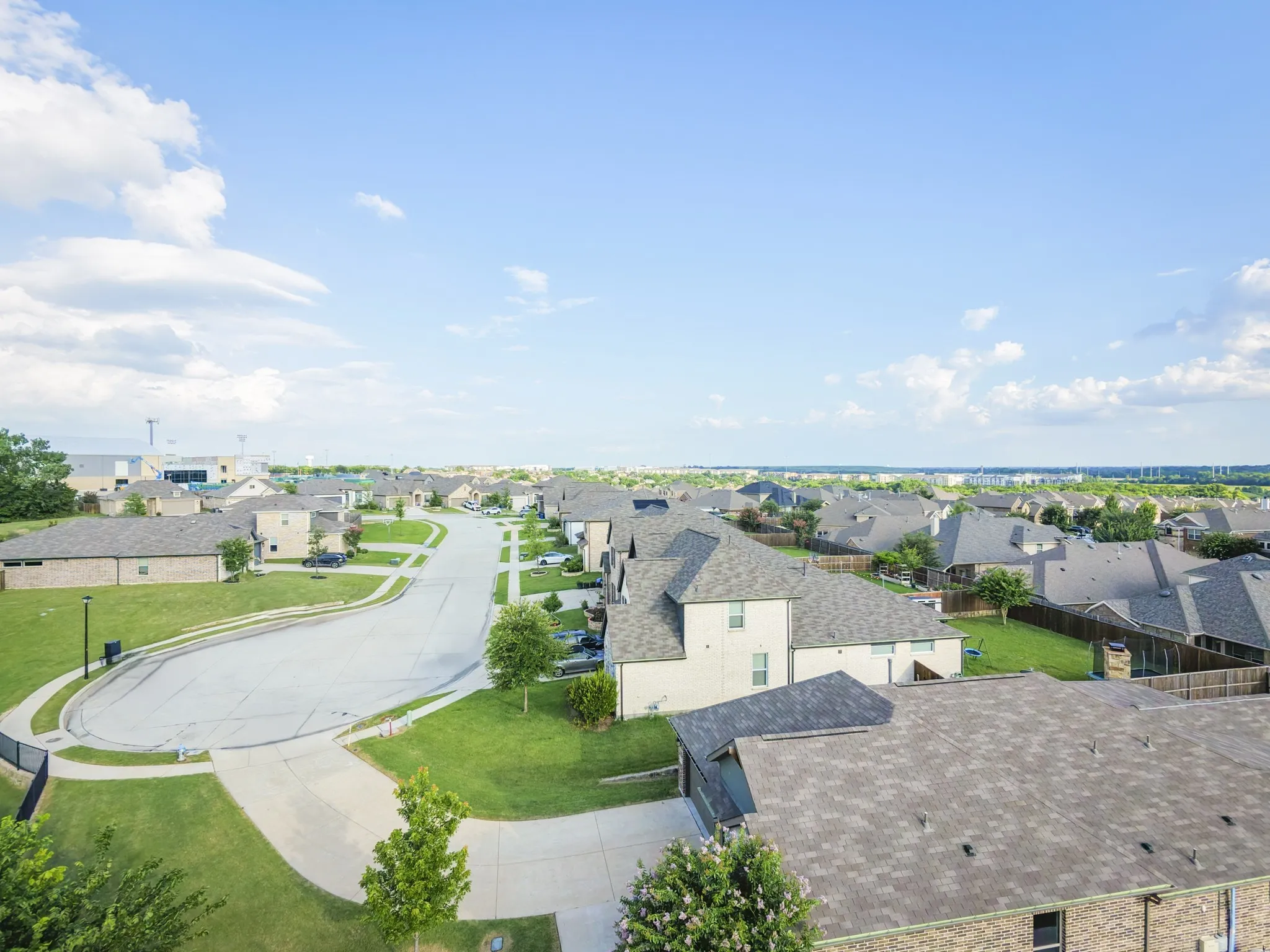 Single Family Residence For Sale in Dallas County , 3308 Highgate Court, Sachse, Texas 75048, 3 Bedroom, 2 Bathroom, 2 Garage spaces, 2,372 Sqft, built in 2020, mls#21305244, Real Estate Agent in Sachse, Homes For Sale in Dallas county, Homes For Sale in Sachse, Realtor in Sachse Texas, Real Estate Brokerage Independent Realty Texas, Luminita Cordes Realtor