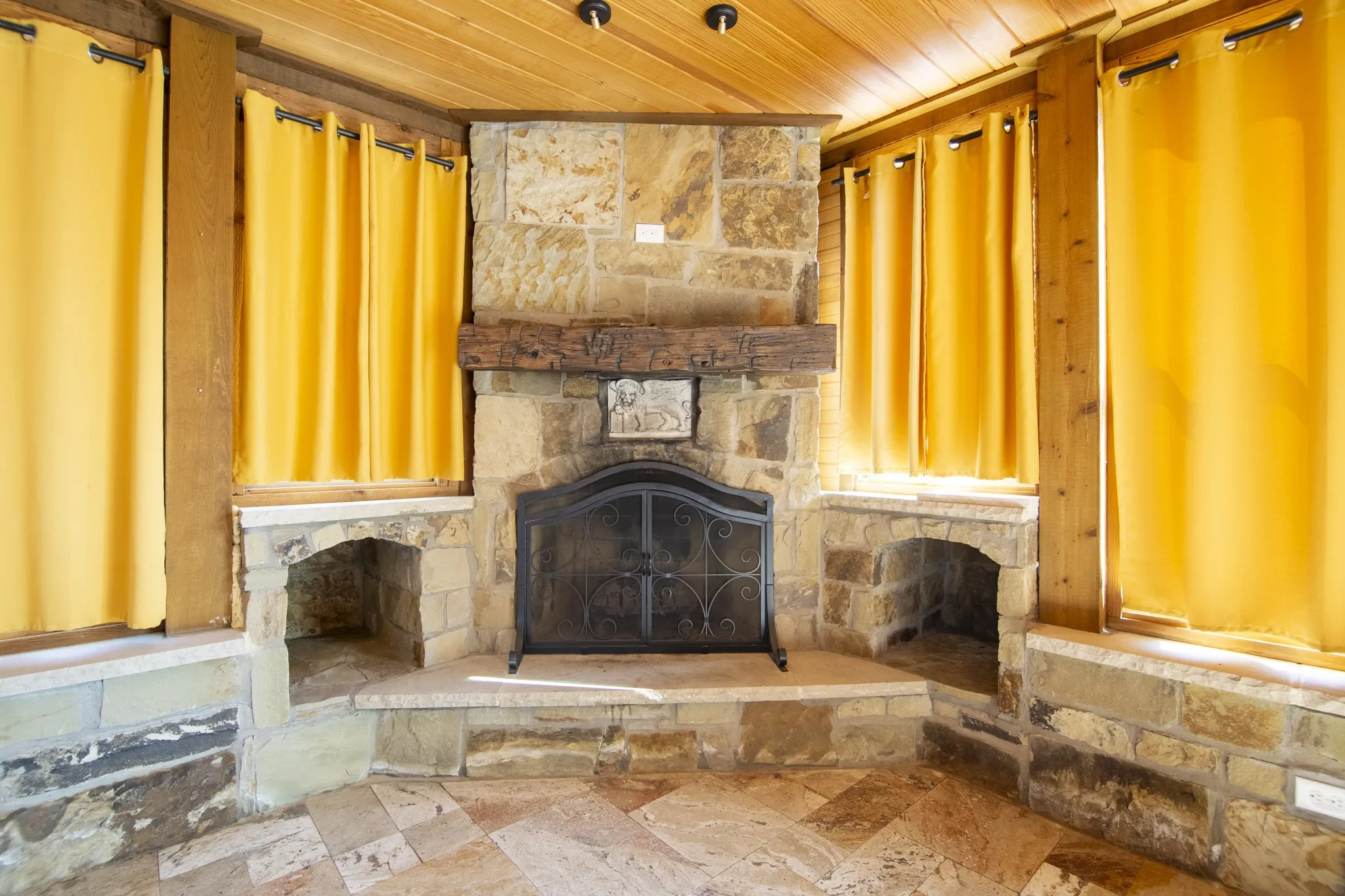 Single Family Residence For Sale in Dallas County , 3308 Highgate Court, Sachse, Texas 75048, 3 Bedroom, 2 Bathroom, 2 Garage spaces, 2,372 Sqft, built in 2020, mls#21305244, Real Estate Agent in Sachse, Homes For Sale in Dallas county, Homes For Sale in Sachse, Realtor in Sachse Texas, Real Estate Brokerage Independent Realty Texas, Luminita Cordes Realtor