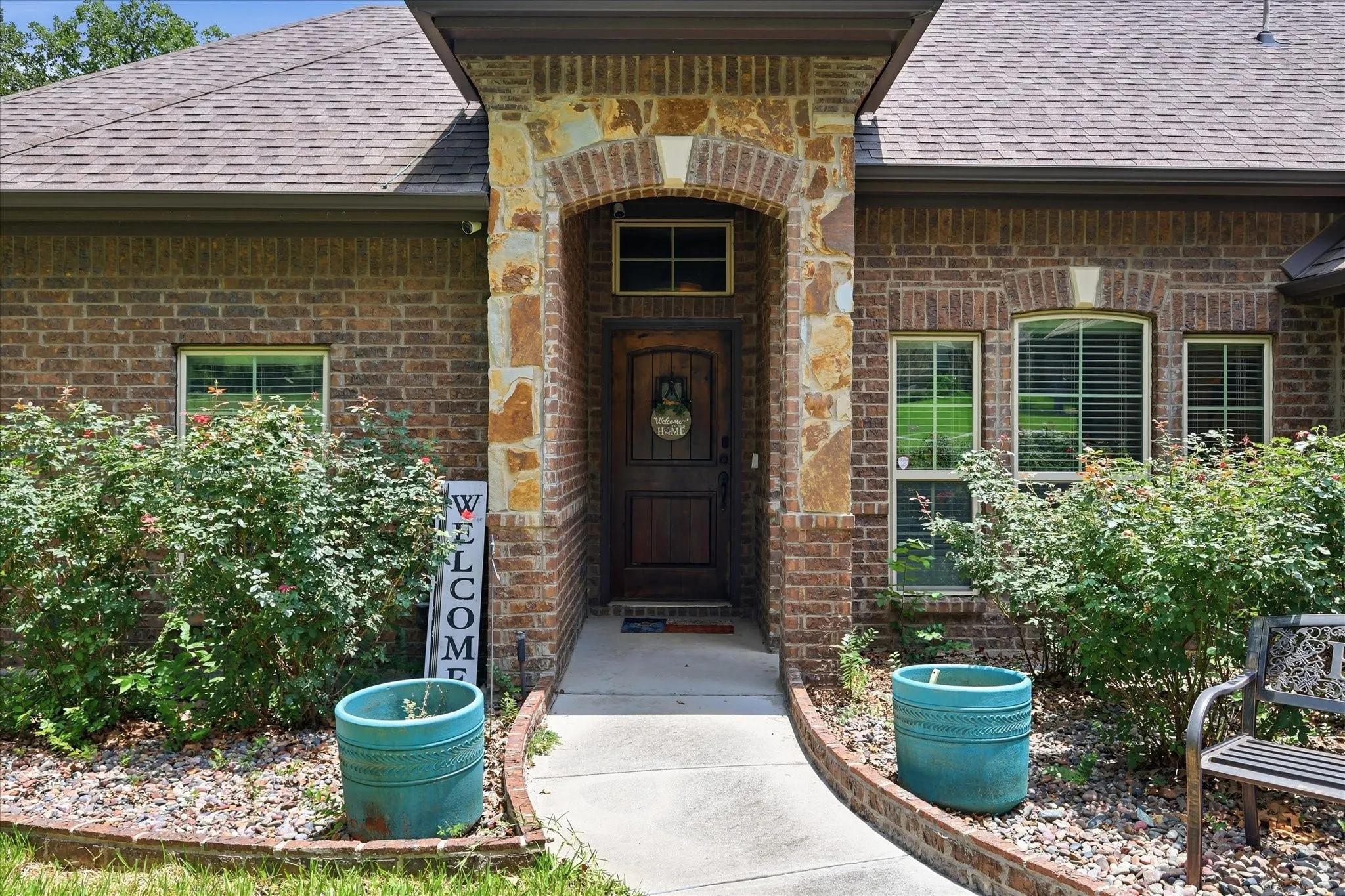 Single Family Residence For Sale in Parker County , 145 Foxpointe Circle, Weatherford, Texas 76087, 4 Bedroom, 2 Bathroom, 2 Garage spaces, 2,228 Sqft, built in 2014, mls#21305269, Real Estate Agent in Weatherford, Homes For Sale in Parker county, Homes For Sale in Weatherford, Realtor in Weatherford Texas, Real Estate Brokerage Independent Realty Texas, Luminita Cordes Realtor