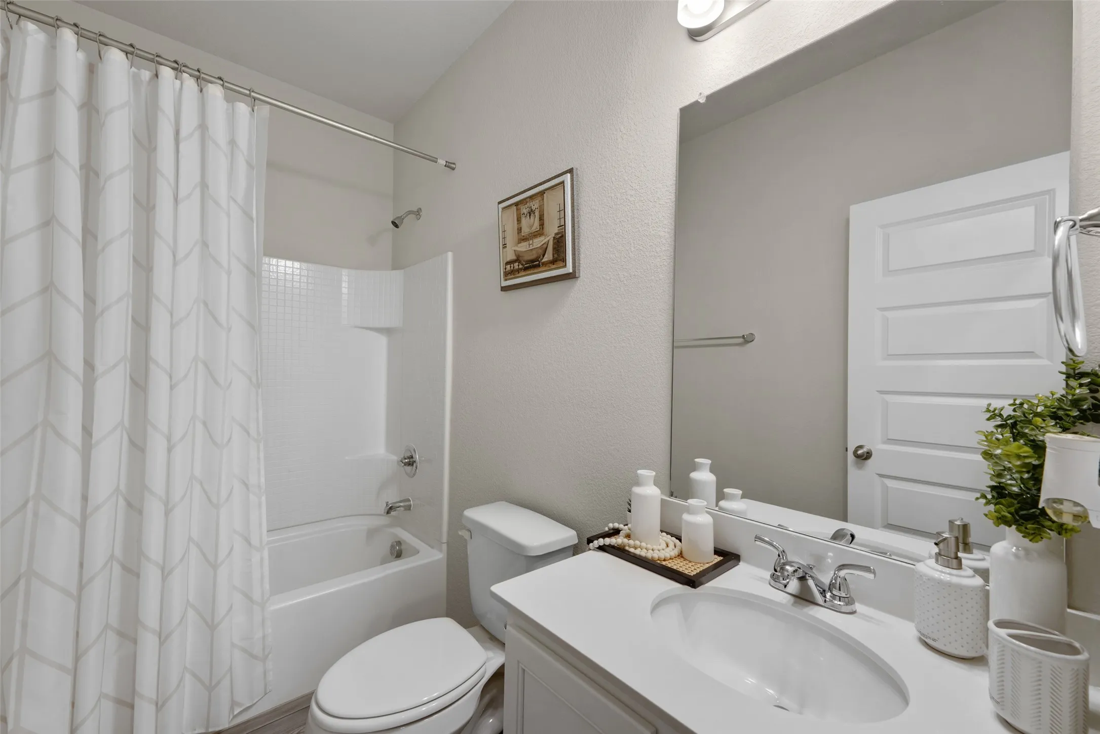 Single Family Residence For Sale in Ellis County , 2233 Burning Bush Lane, Waxahachie, Texas 75167, 4 Bedroom, 3 Bathroom, 2 Garage spaces, 2,771 Sqft, built in 2021, mls#21305261, Real Estate Agent in Waxahachie, Homes For Sale in Ellis county, Homes For Sale in Waxahachie, Realtor in Waxahachie Texas, Real Estate Brokerage Independent Realty Texas, Luminita Cordes Realtor