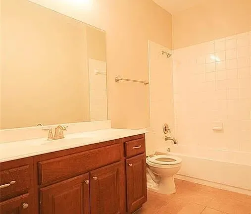 Townhouse For Rent in Dallas County , 3652 vienna Street, Irving, Texas 75038, 3 Bedroom, 4 Bathroom, 2 Garage spaces, 1,817 Sqft, built in 2010, mls#21305311, Real Estate Agent in Irving, Homes For Rent in Dallas county, Homes For Rent in Irving, Realtor in Irving Texas, Real Estate Brokerage Independent Realty Texas, Luminita Cordes Realtor
