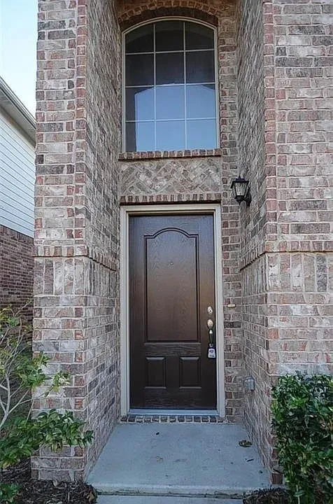 Townhouse For Rent in Dallas County , 3652 vienna Street, Irving, Texas 75038, 3 Bedroom, 4 Bathroom, 2 Garage spaces, 1,817 Sqft, built in 2010, mls#21305311, Real Estate Agent in Irving, Homes For Rent in Dallas county, Homes For Rent in Irving, Realtor in Irving Texas, Real Estate Brokerage Independent Realty Texas, Luminita Cordes Realtor