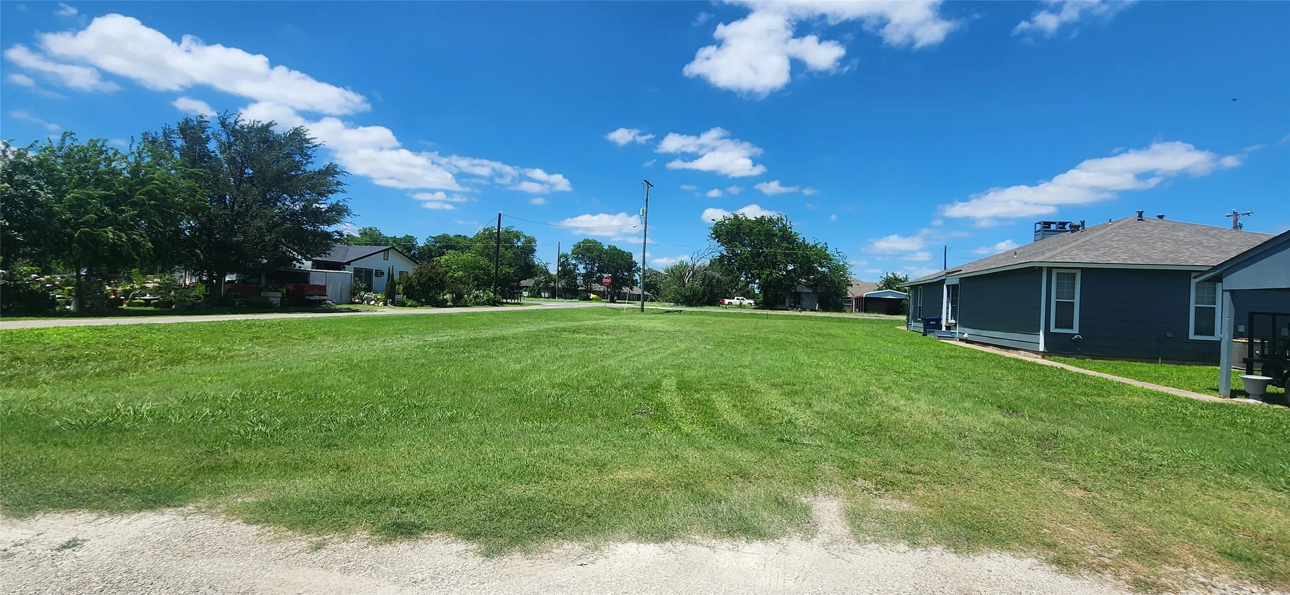 Unimproved Land For Sale in Grayson County , TBD W Cedar Street, Gunter, Texas 75058, 0, 0, Garage spaces, 0 Sqft, built in 0, mls#21299725, Real Estate Agent in Gunter, Homes For Sale in Grayson county, Homes For Sale in Gunter, Realtor in Gunter Texas, Real Estate Brokerage Independent Realty Texas, Luminita Cordes Realtor