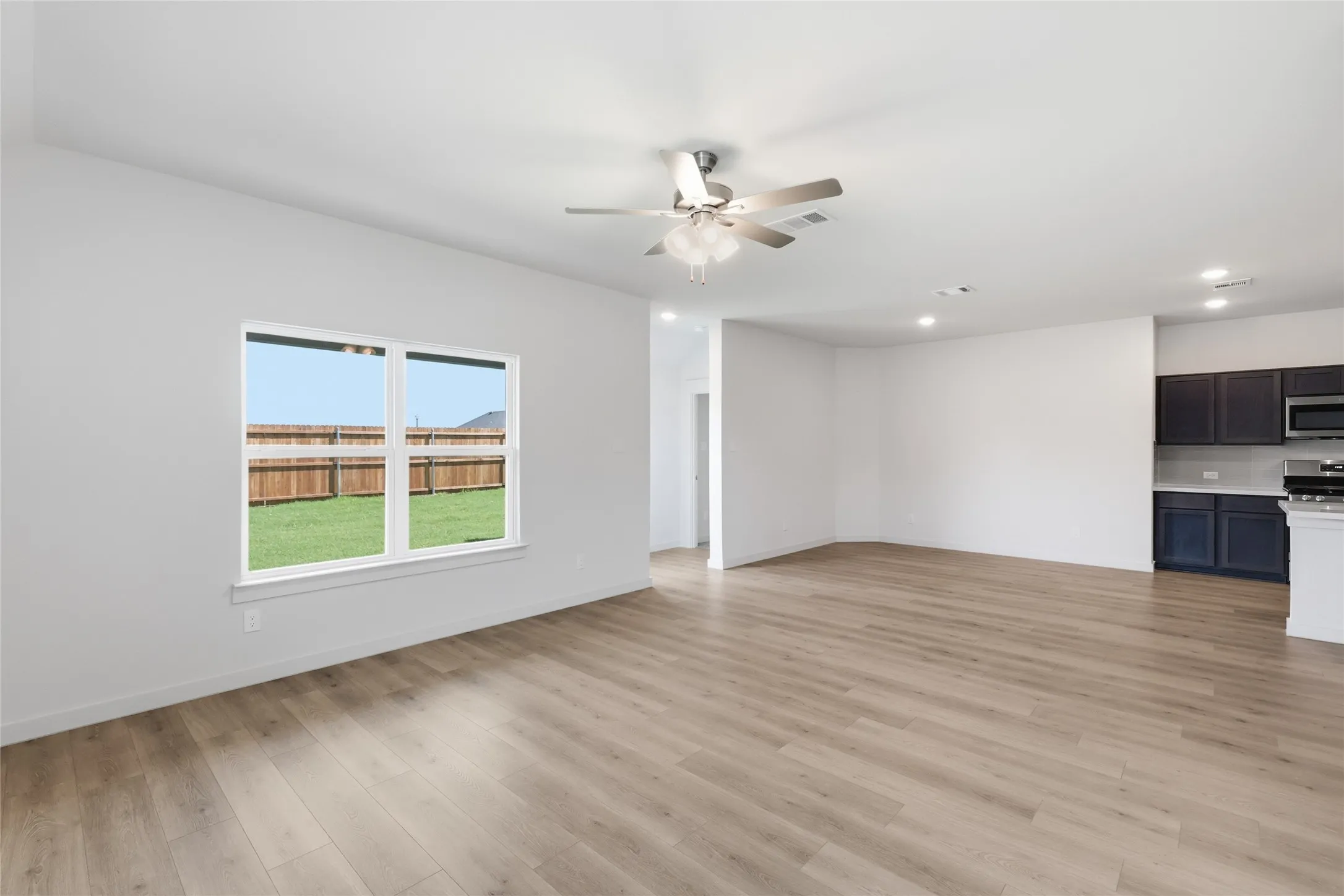 Single Family Residence For Sale in Collin County , 222 Morningside Drive, Josephine, Texas 75442, 4 Bedroom, 2 Bathroom, 2 Garage spaces, 1,809 Sqft, built in 2026, mls#21290028, Real Estate Agent in Josephine, Homes For Sale in Collin county, Homes For Sale in Josephine, Realtor in Josephine Texas, Real Estate Brokerage Independent Realty Texas, Luminita Cordes Realtor