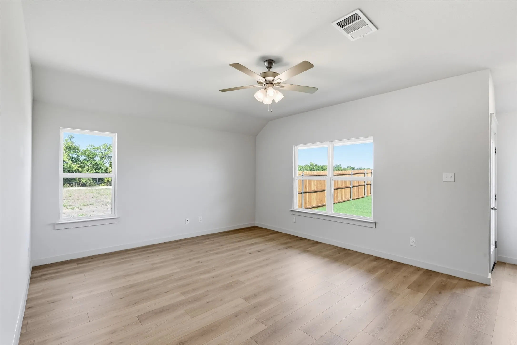 Single Family Residence For Sale in Collin County , 222 Morningside Drive, Josephine, Texas 75442, 4 Bedroom, 2 Bathroom, 2 Garage spaces, 1,809 Sqft, built in 2026, mls#21290028, Real Estate Agent in Josephine, Homes For Sale in Collin county, Homes For Sale in Josephine, Realtor in Josephine Texas, Real Estate Brokerage Independent Realty Texas, Luminita Cordes Realtor