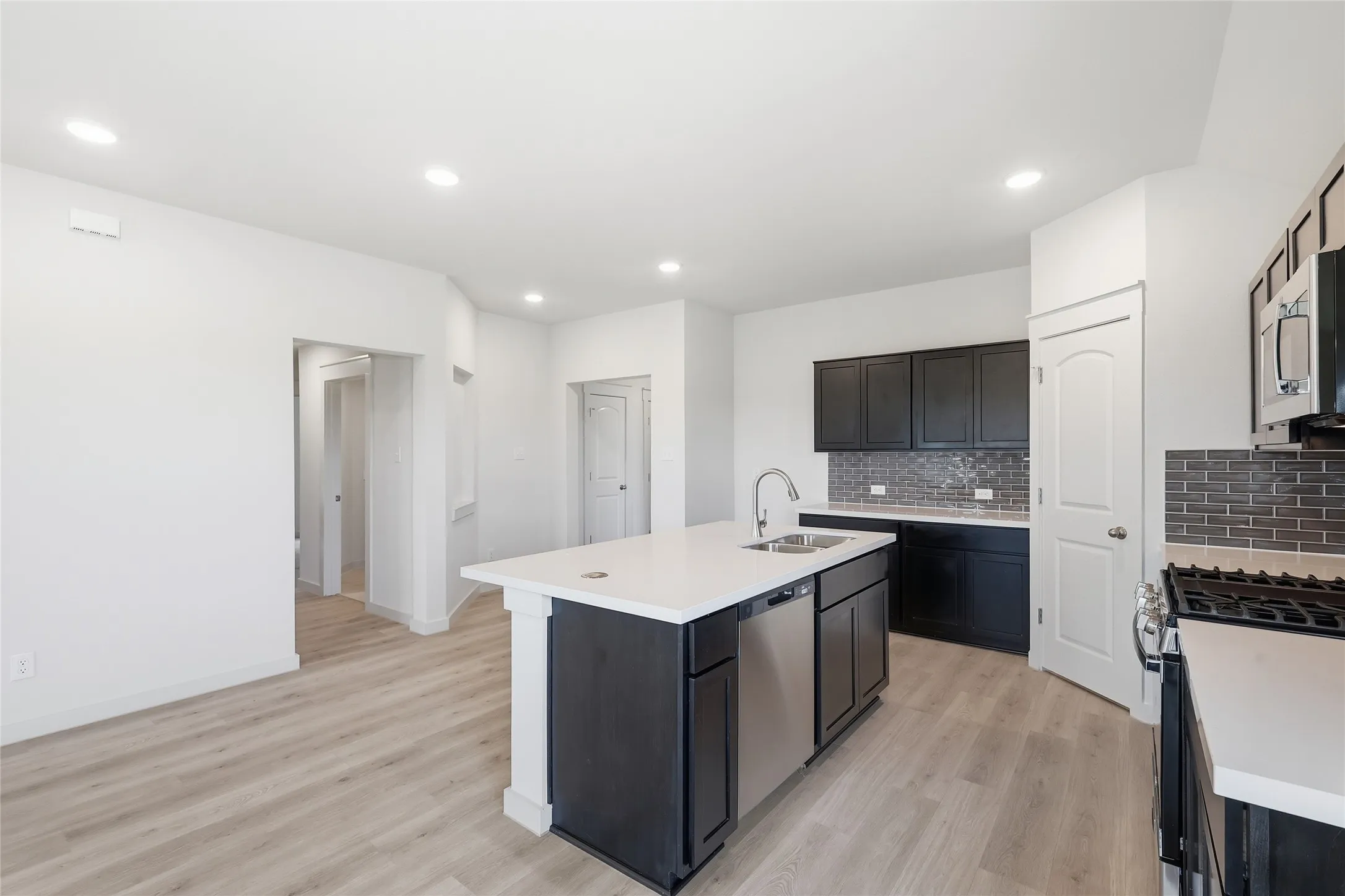 Single Family Residence For Sale in Collin County , 1120 Starlight Lane, Josephine, Texas 75442, 4 Bedroom, 2 Bathroom, 2 Garage spaces, 1,977 Sqft, built in 2026, mls#21290056, Real Estate Agent in Josephine, Homes For Sale in Collin county, Homes For Sale in Josephine, Realtor in Josephine Texas, Real Estate Brokerage Independent Realty Texas, Luminita Cordes Realtor