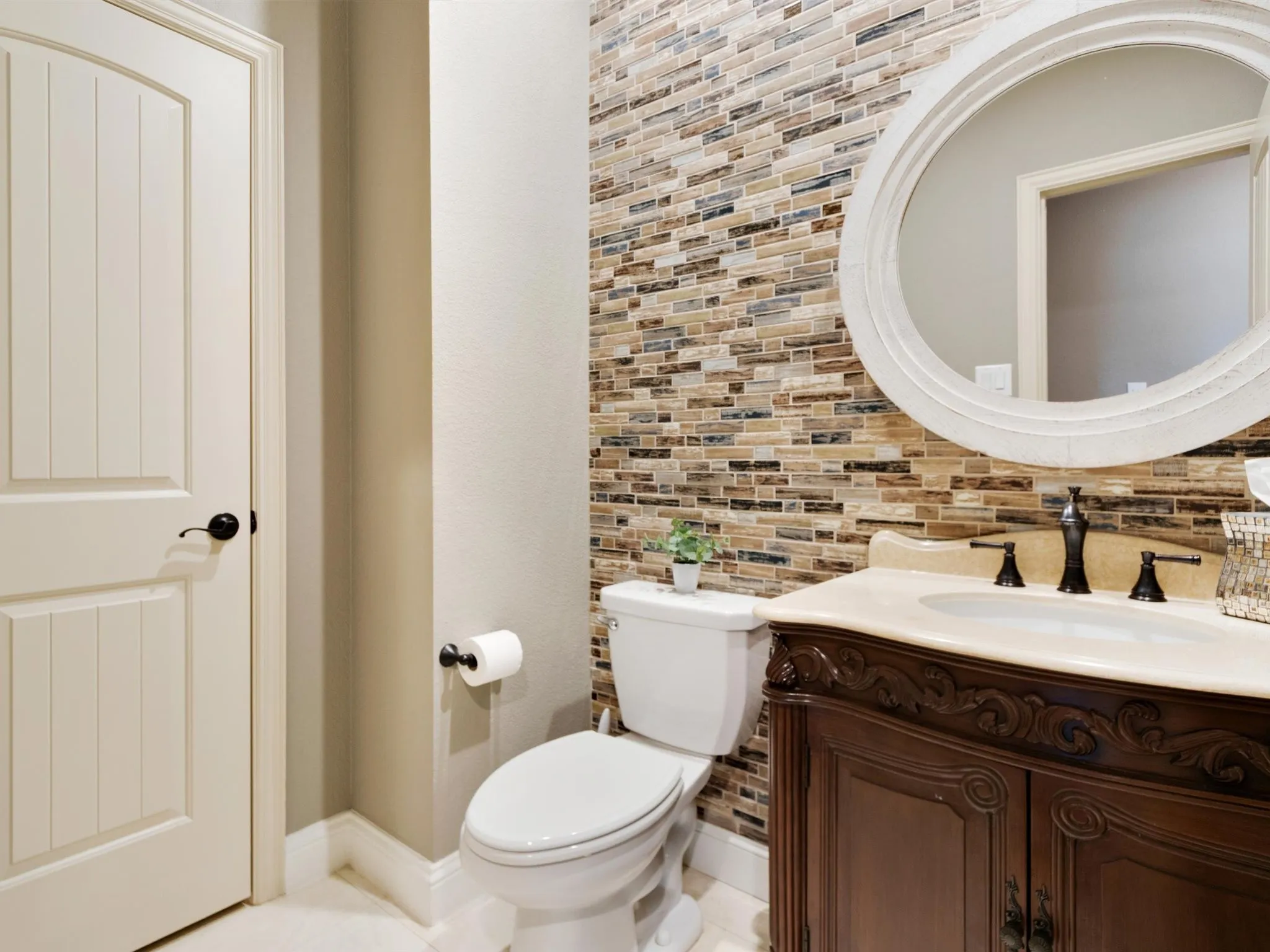 Single Family Residence For Sale in Denton County , 178 Las Colinas Trail, Cross Roads, Texas 76227, 5 Bedroom, 4 Bathroom, 3 Garage spaces, 4,513 Sqft, built in 2014, mls#21305275, Real Estate Agent in Cross Roads, Homes For Sale in Denton county, Homes For Sale in Cross Roads, Realtor in Cross Roads Texas, Real Estate Brokerage Independent Realty Texas, Luminita Cordes Realtor