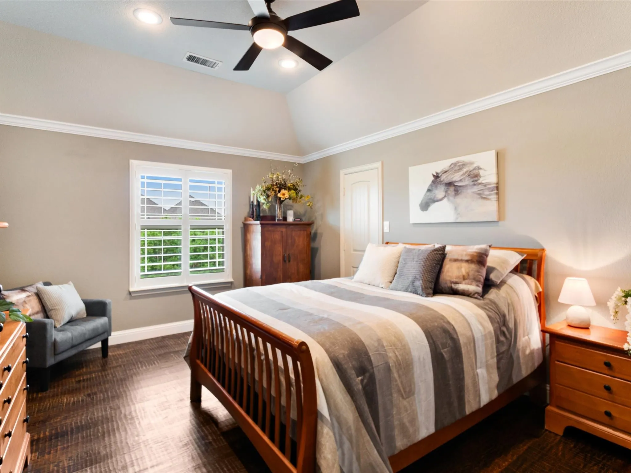 Single Family Residence For Sale in Denton County , 178 Las Colinas Trail, Cross Roads, Texas 76227, 5 Bedroom, 4 Bathroom, 3 Garage spaces, 4,513 Sqft, built in 2014, mls#21305275, Real Estate Agent in Cross Roads, Homes For Sale in Denton county, Homes For Sale in Cross Roads, Realtor in Cross Roads Texas, Real Estate Brokerage Independent Realty Texas, Luminita Cordes Realtor