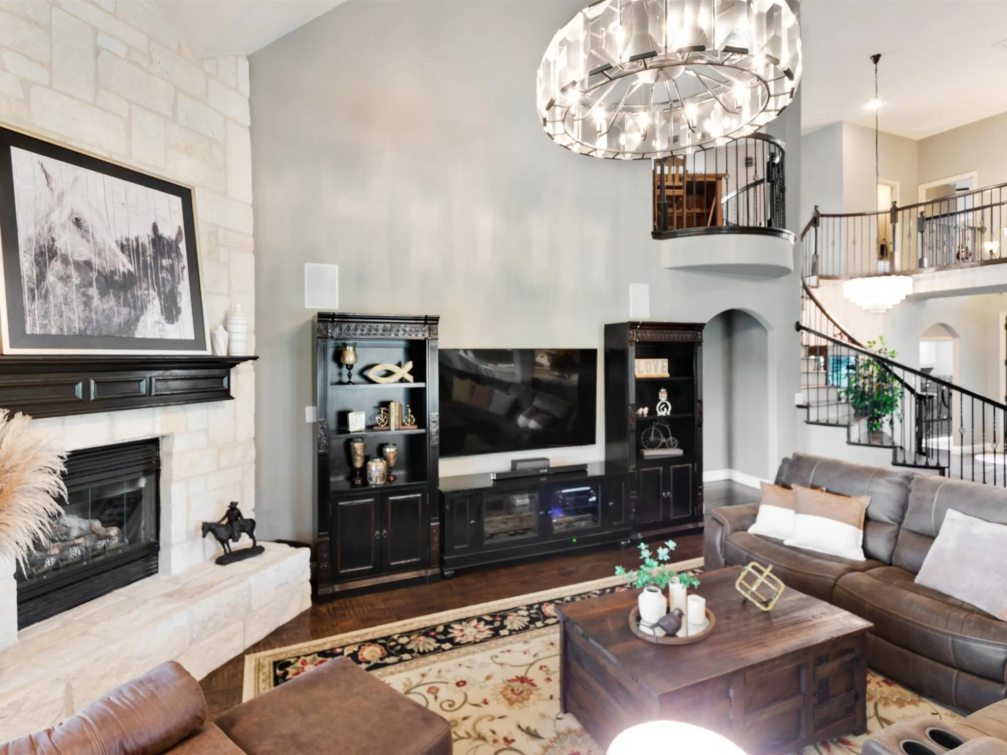 Single Family Residence For Sale in Denton County , 178 Las Colinas Trail, Cross Roads, Texas 76227, 5 Bedroom, 4 Bathroom, 3 Garage spaces, 4,513 Sqft, built in 2014, mls#21305275, Real Estate Agent in Cross Roads, Homes For Sale in Denton county, Homes For Sale in Cross Roads, Realtor in Cross Roads Texas, Real Estate Brokerage Independent Realty Texas, Luminita Cordes Realtor