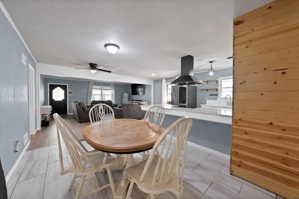 Single Family Residence For Sale in Hunt County , 4200 Templeton Street, Greenville, Texas 75401, 3 Bedroom, 2 Bathroom, Garage spaces, 1,782 Sqft, built in 1974, mls#21305361, Real Estate Agent in Greenville, Homes For Sale in Hunt county, Homes For Sale in Greenville, Realtor in Greenville Texas, Real Estate Brokerage Independent Realty Texas, Luminita Cordes Realtor