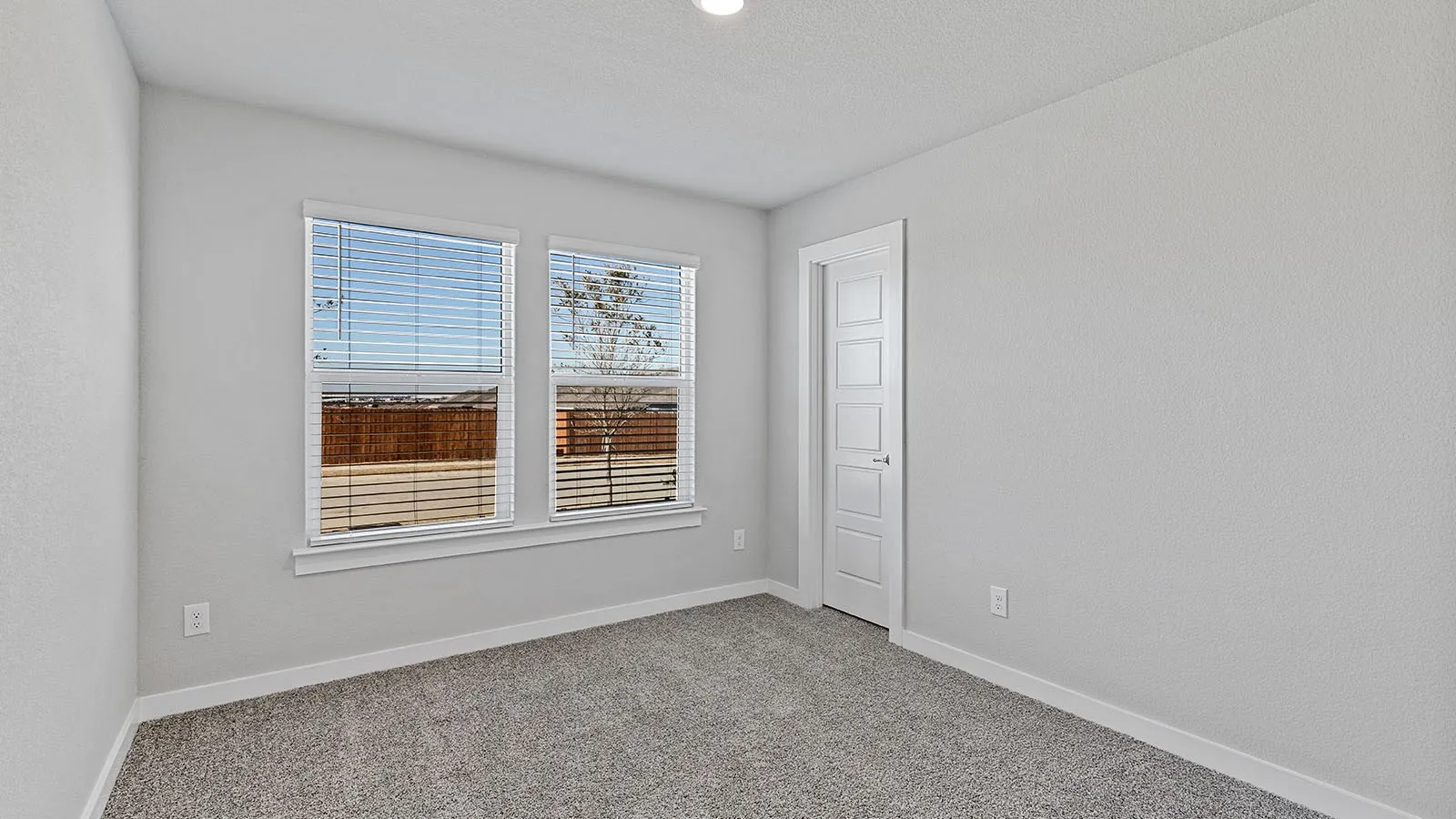Single Family Residence For Sale in Denton County , 2809 HAWK Drive, Denton, Texas 76205, 4 Bedroom, 2 Bathroom, 2 Garage spaces, 1,666 Sqft, built in 2026, mls#21304848, Real Estate Agent in Denton, Homes For Sale in Denton county, Homes For Sale in Denton, Realtor in Denton Texas, Real Estate Brokerage Independent Realty Texas, Luminita Cordes Realtor