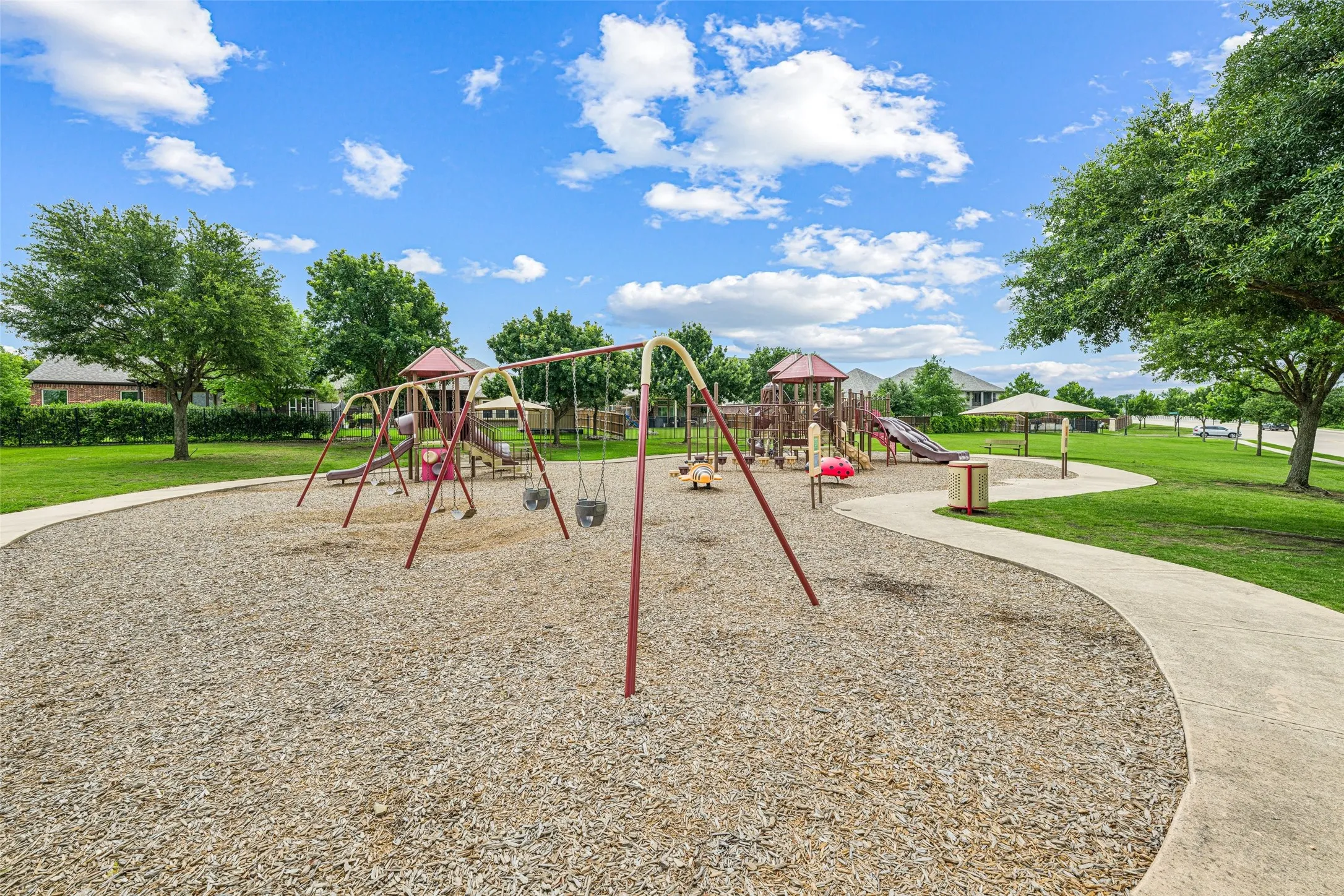 Single Family Residence For Sale in Denton County , 1374 Sandhurst Drive, Roanoke, Texas 76262, 4 Bedroom, 3 Bathroom, 2 Garage spaces, 3,073 Sqft, built in 2014, mls#21304535, Real Estate Agent in Roanoke, Homes For Sale in Denton county, Homes For Sale in Roanoke, Realtor in Roanoke Texas, Real Estate Brokerage Independent Realty Texas, Luminita Cordes Realtor