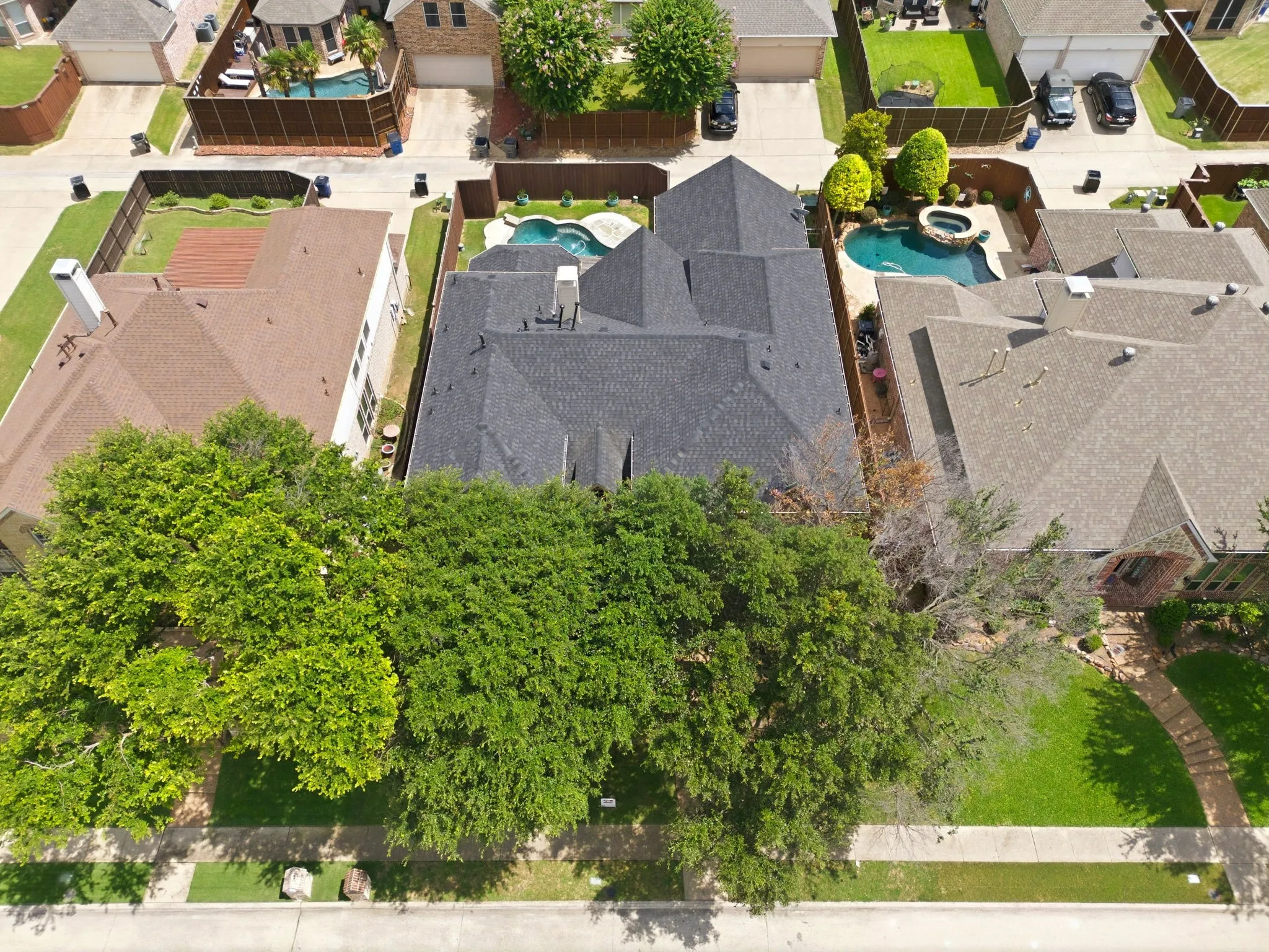 Single Family Residence For Sale in Collin County , 2015 Midhurst Drive, Allen, Texas 75013, 5 Bedroom, 4 Bathroom, 2 Garage spaces, 4,192 Sqft, built in 2001, mls#21304960, Real Estate Agent in Allen, Homes For Sale in Collin county, Homes For Sale in Allen, Realtor in Allen Texas, Real Estate Brokerage Independent Realty Texas, Luminita Cordes Realtor