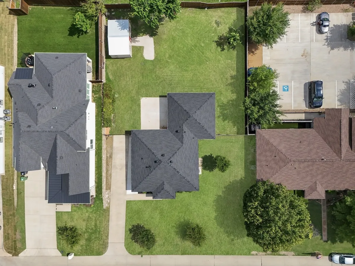 Single Family Residence For Sale in Collin County , 106 E 3rd Street, Prosper, Texas 75078, 3 Bedroom, 2 Bathroom, Garage spaces, 1,707 Sqft, built in 1965, mls#21302899, Real Estate Agent in Prosper, Homes For Sale in Collin county, Homes For Sale in Prosper, Realtor in Prosper Texas, Real Estate Brokerage Independent Realty Texas, Luminita Cordes Realtor