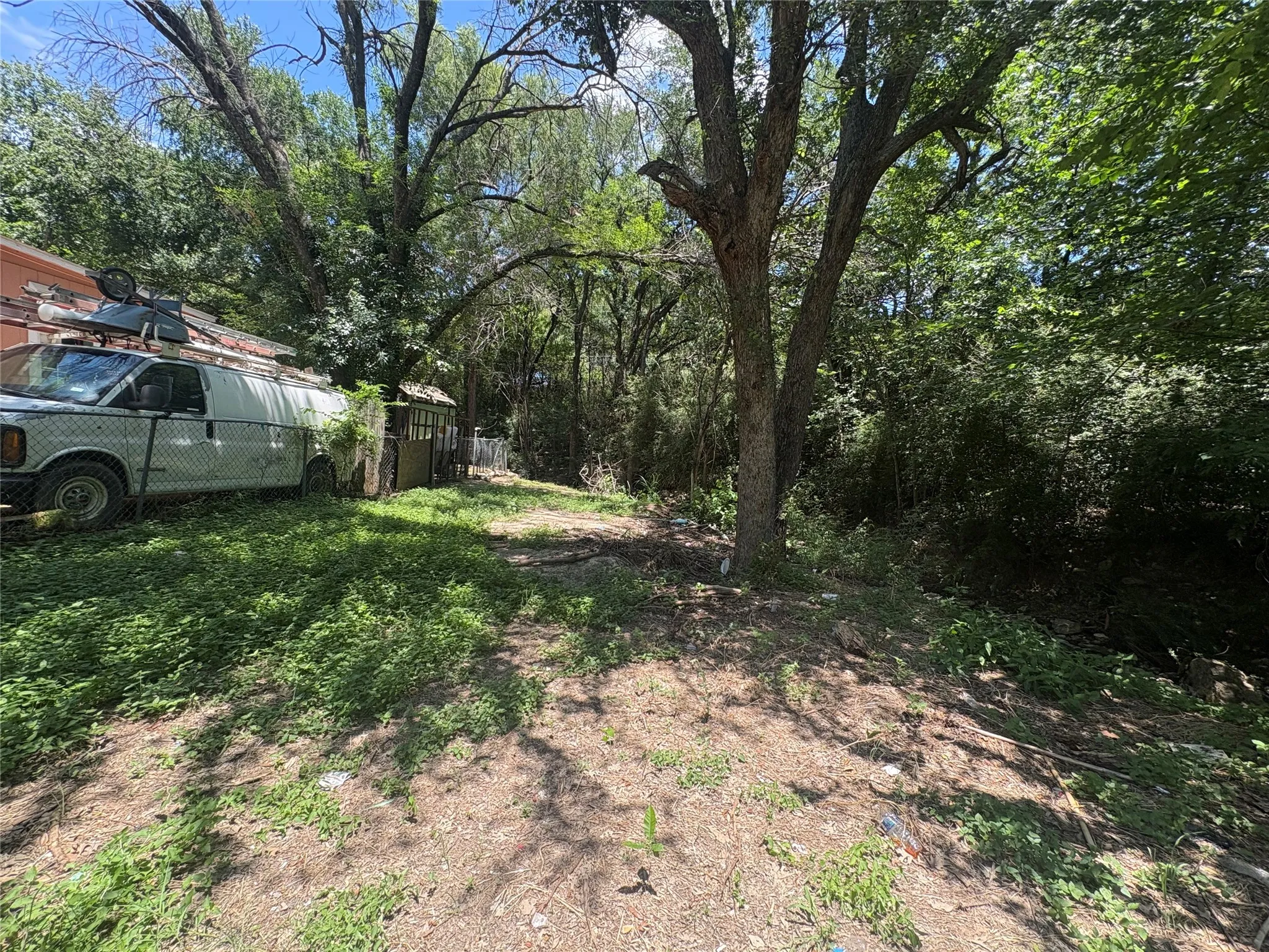 Unimproved Land For Sale in Tarrant County , 2510 NW 20th Street, Fort Worth, Texas 76106, 0, 0, Garage spaces, 0 Sqft, built in 0, mls#21305360, Real Estate Agent in Fort Worth, Homes For Sale in Tarrant county, Homes For Sale in Fort Worth, Realtor in Fort Worth Texas, Real Estate Brokerage Independent Realty Texas, Luminita Cordes Realtor