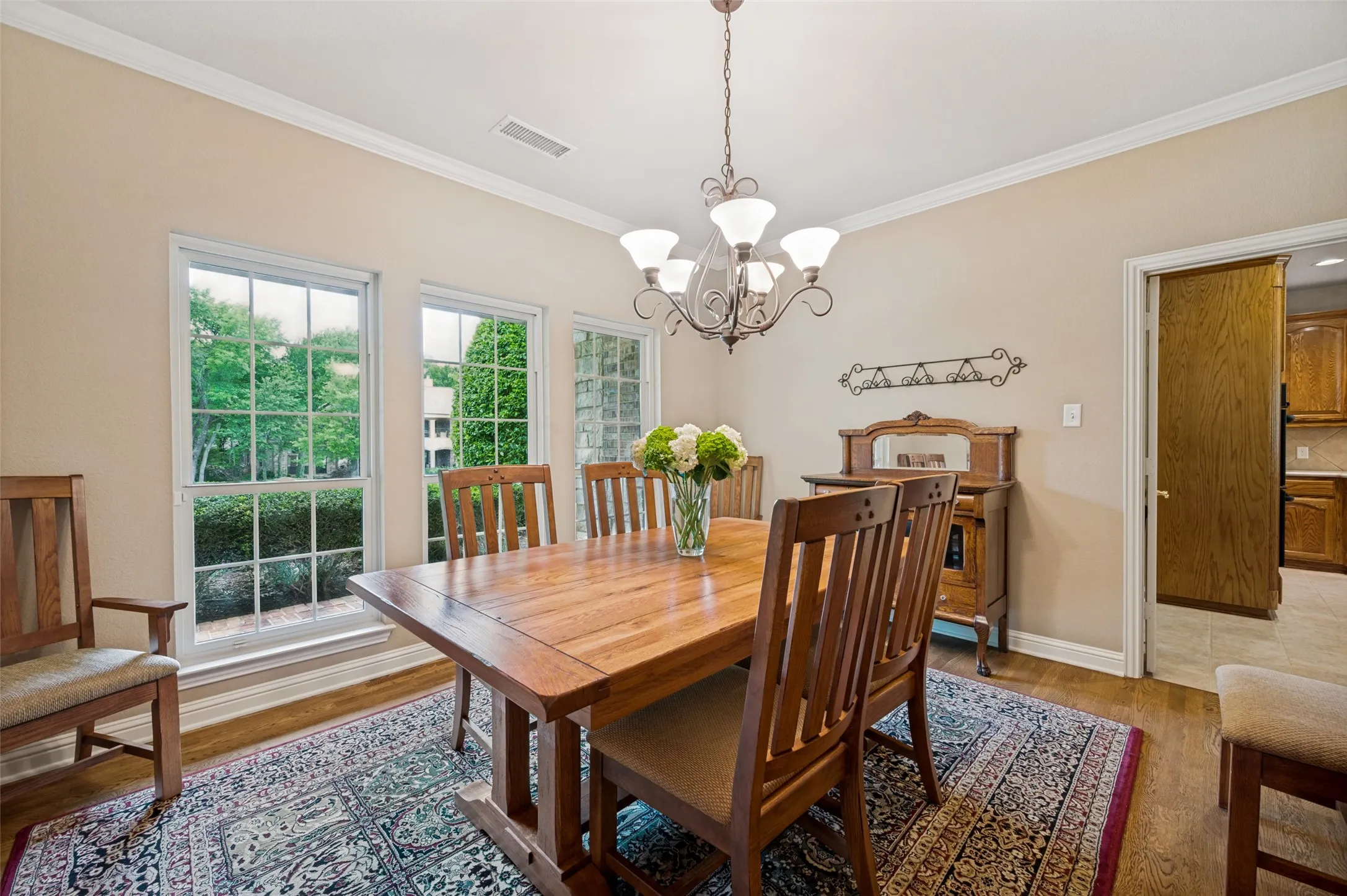 Single Family Residence For Sale in Collin County , 501 Arthur Court, Lucas, Texas 75002, 4 Bedroom, 3 Bathroom, 4 Garage spaces, 3,673 Sqft, built in 2003, mls#21304419, Real Estate Agent in Lucas, Homes For Sale in Collin county, Homes For Sale in Lucas, Realtor in Lucas Texas, Real Estate Brokerage Independent Realty Texas, Luminita Cordes Realtor