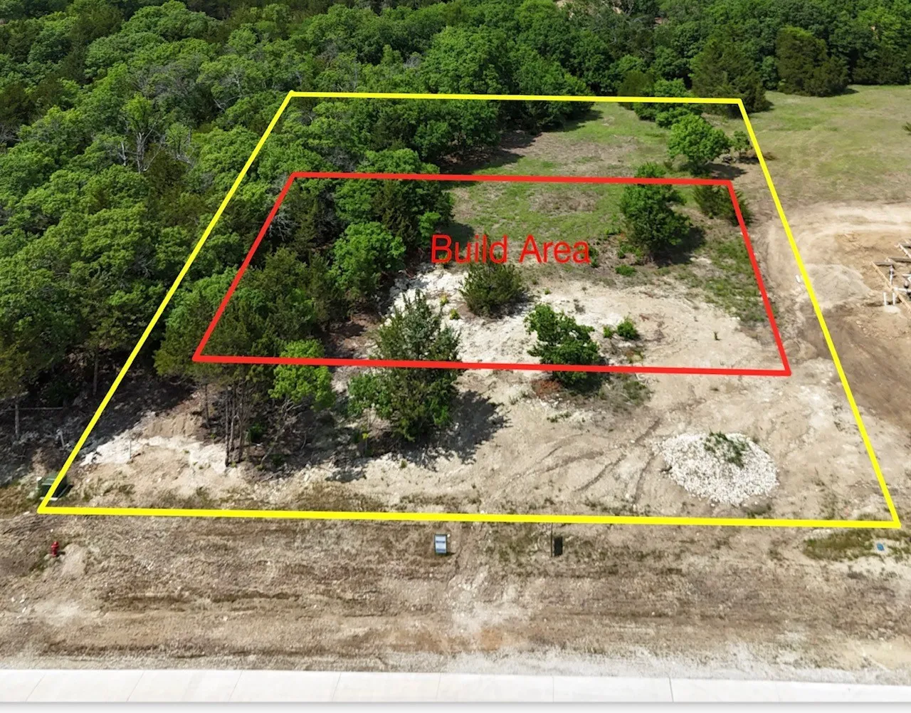 Improved Land For Sale in Grayson County , TBD Bluebonnet Drive, Van Alstyne, Texas 75495, 0, 0, Garage spaces, 0 Sqft, built in 0, Price $259,900, mls#21302918, Real Estate Agent in Van Alstyne, Homes For Sale in Grayson county, Homes For Sale in Van Alstyne, Realtor in Van Alstyne Texas, Real Estate Brokerage Independent Realty Texas, Luminita Cordes Realtor