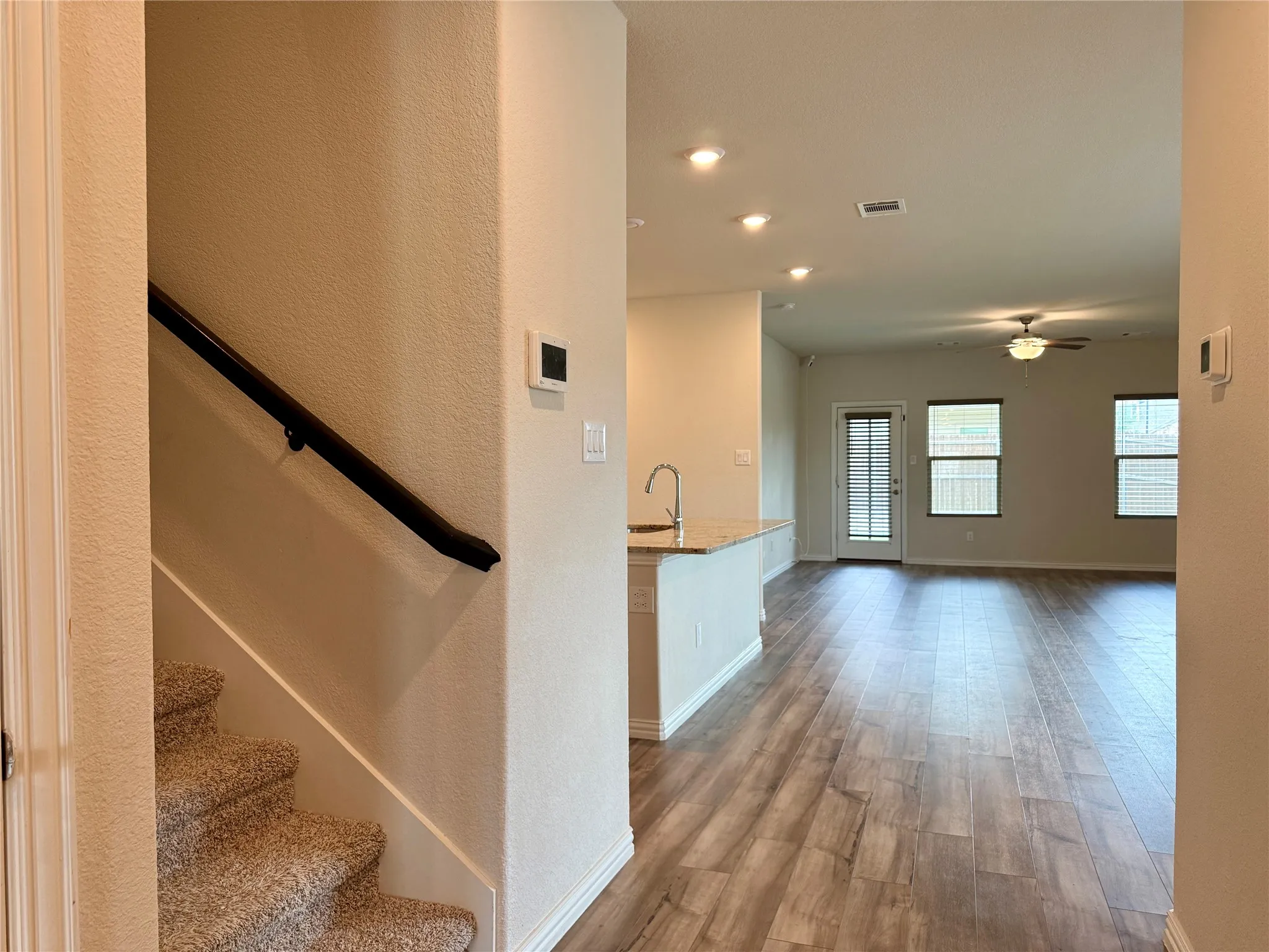 Single Family Residence For Rent in Kaufman County , 1425 Rolling Fox Drive, Forney, Texas 75126, 4 Bedroom, 3 Bathroom, 2 Garage spaces, 2,886 Sqft, built in 2022, mls#21299391, Real Estate Agent in Forney, Homes For Rent in Kaufman county, Homes For Rent in Forney, Realtor in Forney Texas, Real Estate Brokerage Independent Realty Texas, Luminita Cordes Realtor