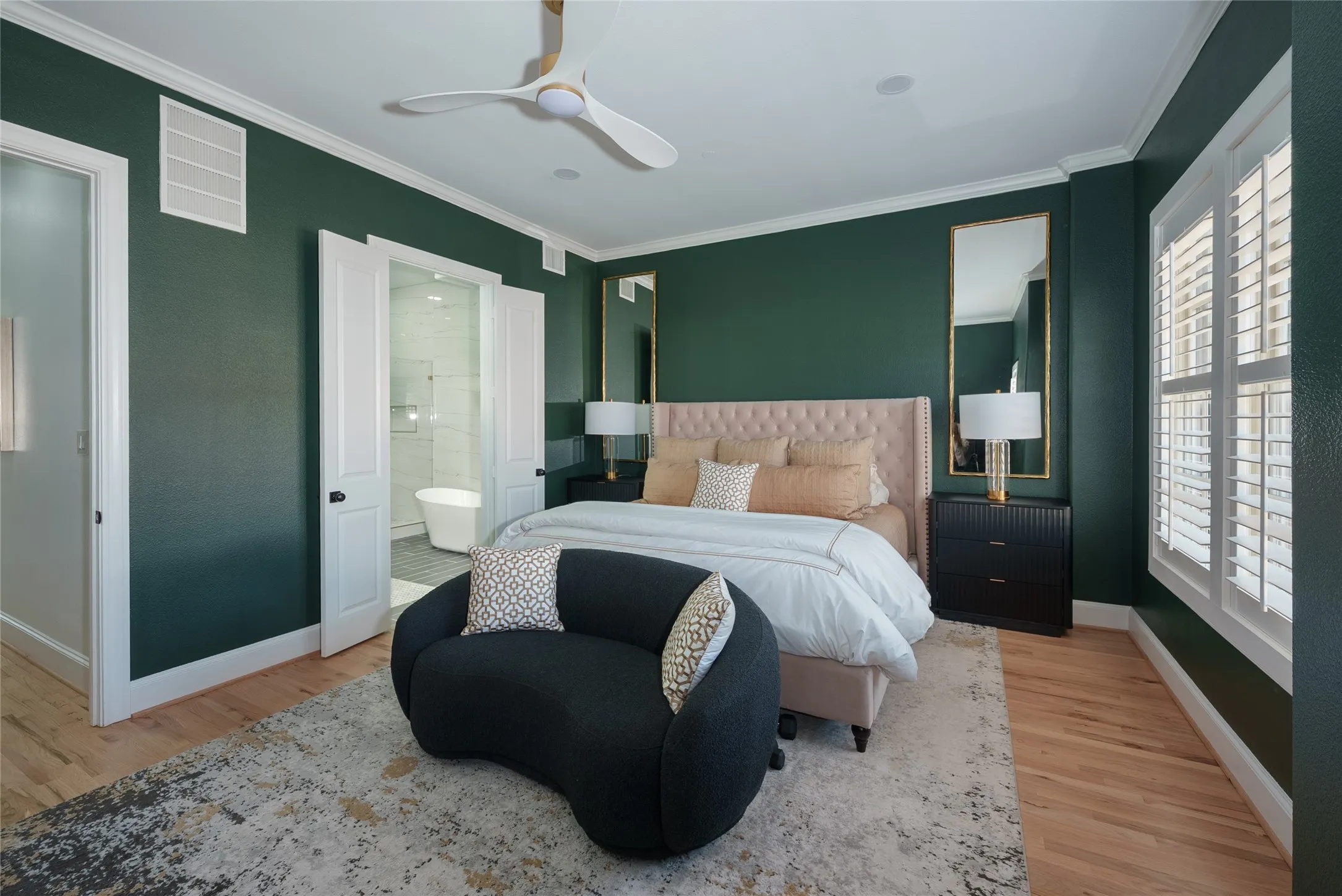 Townhouse For Rent in Dallas County , 727 Will Rice Avenue, Irving, Texas 75039, 3 Bedroom, 4 Bathroom, 2 Garage spaces, 2,257 Sqft, built in 2014, mls#21305392, Real Estate Agent in Irving, Homes For Rent in Dallas county, Homes For Rent in Irving, Realtor in Irving Texas, Real Estate Brokerage Independent Realty Texas, Luminita Cordes Realtor