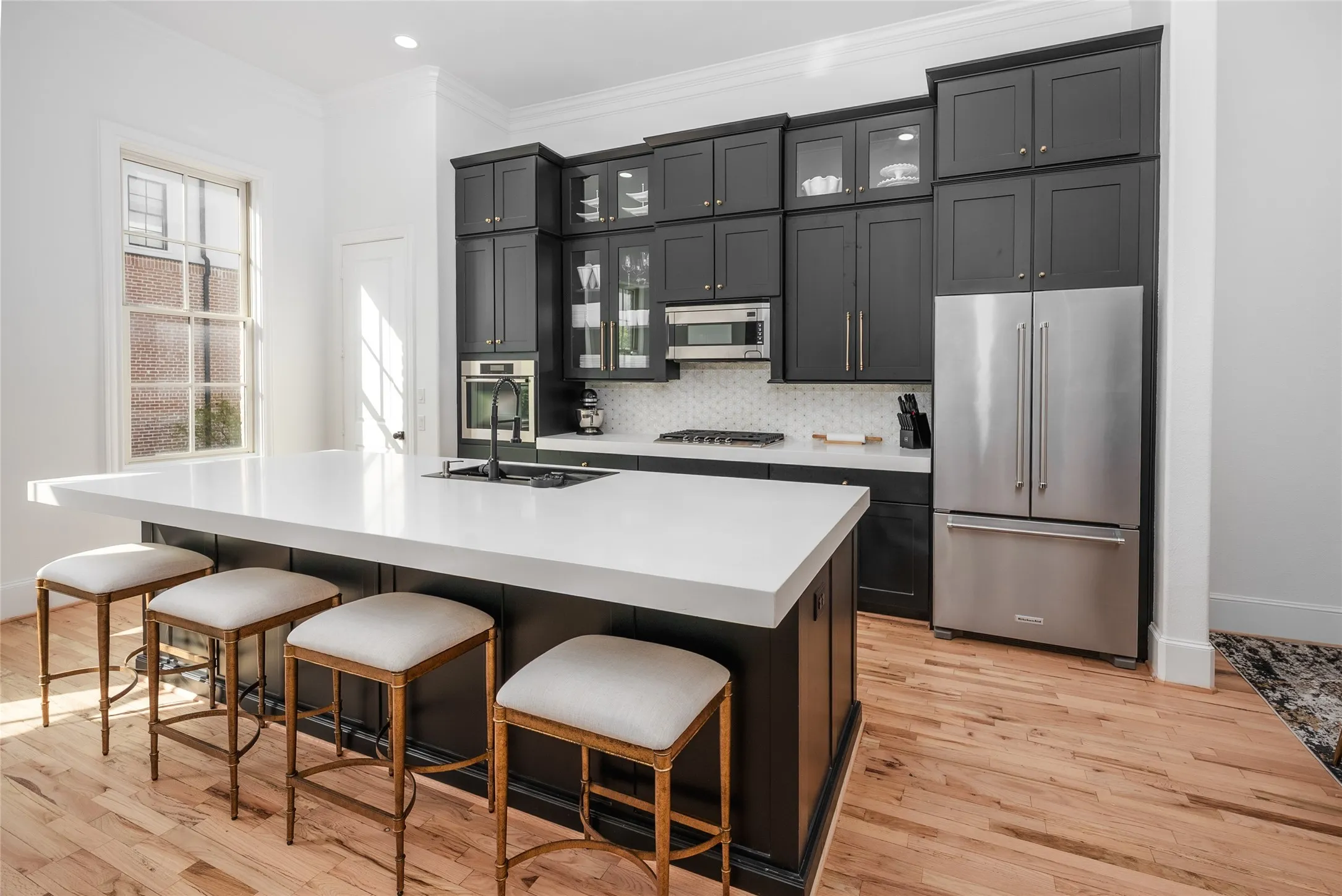 Townhouse For Rent in Dallas County , 727 Will Rice Avenue, Irving, Texas 75039, 3 Bedroom, 4 Bathroom, 2 Garage spaces, 2,257 Sqft, built in 2014, mls#21305392, Real Estate Agent in Irving, Homes For Rent in Dallas county, Homes For Rent in Irving, Realtor in Irving Texas, Real Estate Brokerage Independent Realty Texas, Luminita Cordes Realtor