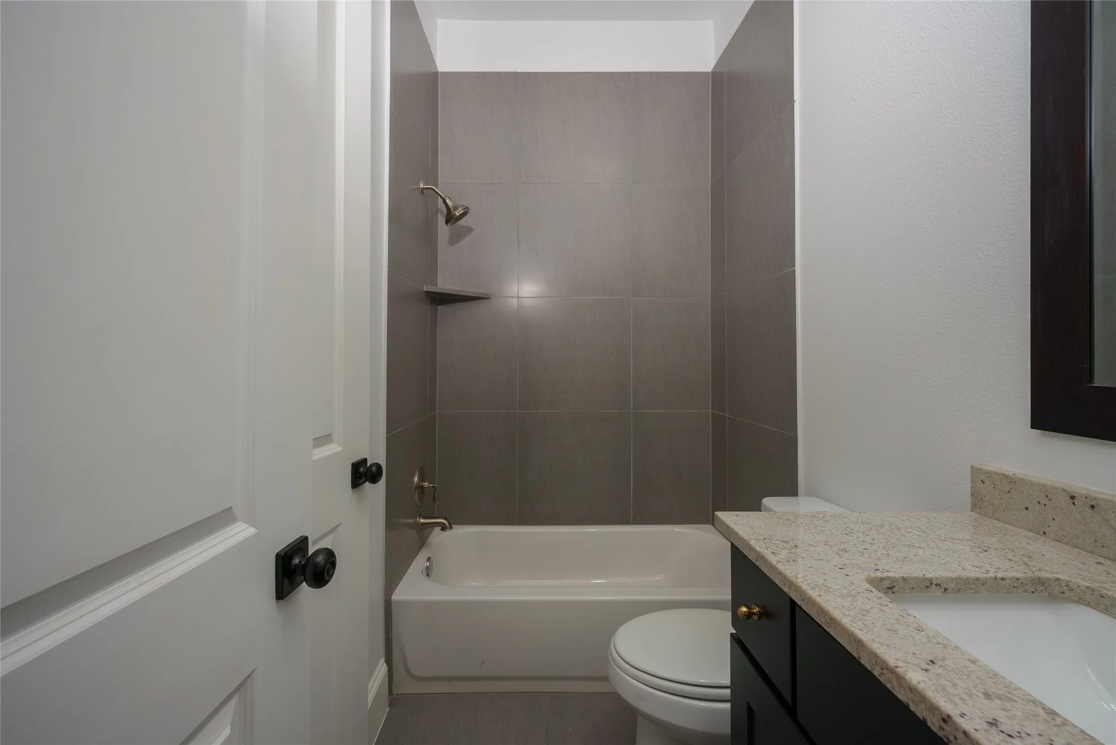 Townhouse For Rent in Dallas County , 727 Will Rice Avenue, Irving, Texas 75039, 3 Bedroom, 4 Bathroom, 2 Garage spaces, 2,257 Sqft, built in 2014, mls#21305392, Real Estate Agent in Irving, Homes For Rent in Dallas county, Homes For Rent in Irving, Realtor in Irving Texas, Real Estate Brokerage Independent Realty Texas, Luminita Cordes Realtor