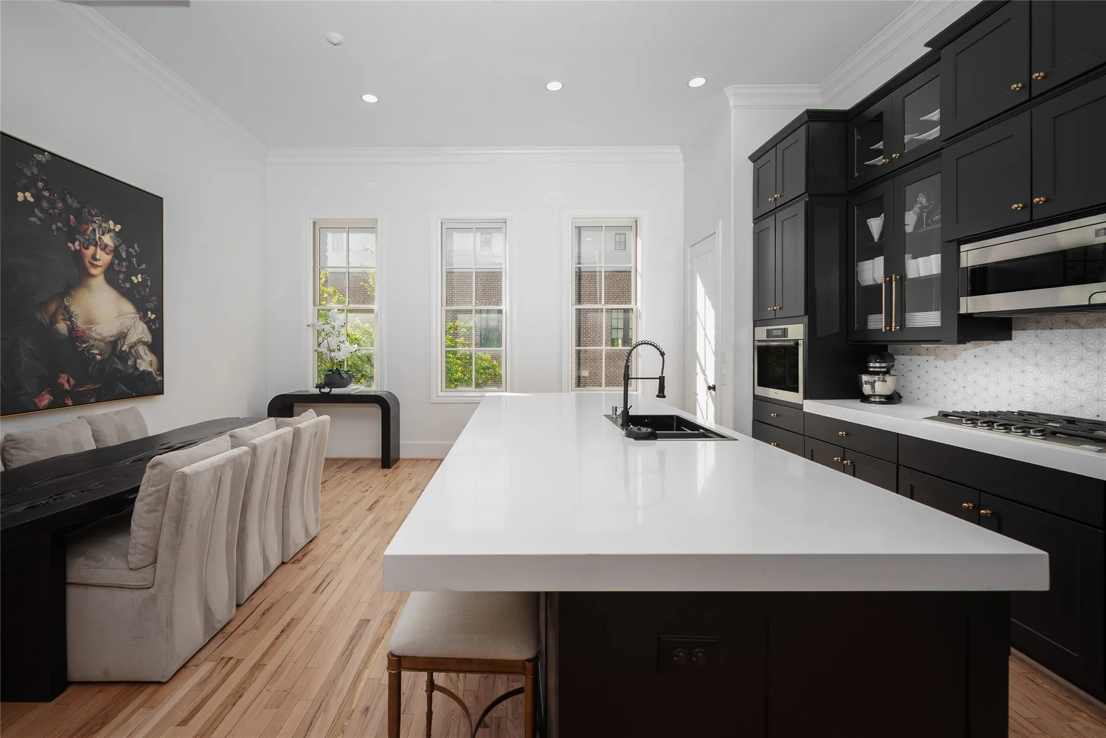 Townhouse For Rent in Dallas County , 727 Will Rice Avenue, Irving, Texas 75039, 3 Bedroom, 4 Bathroom, 2 Garage spaces, 2,257 Sqft, built in 2014, mls#21305392, Real Estate Agent in Irving, Homes For Rent in Dallas county, Homes For Rent in Irving, Realtor in Irving Texas, Real Estate Brokerage Independent Realty Texas, Luminita Cordes Realtor