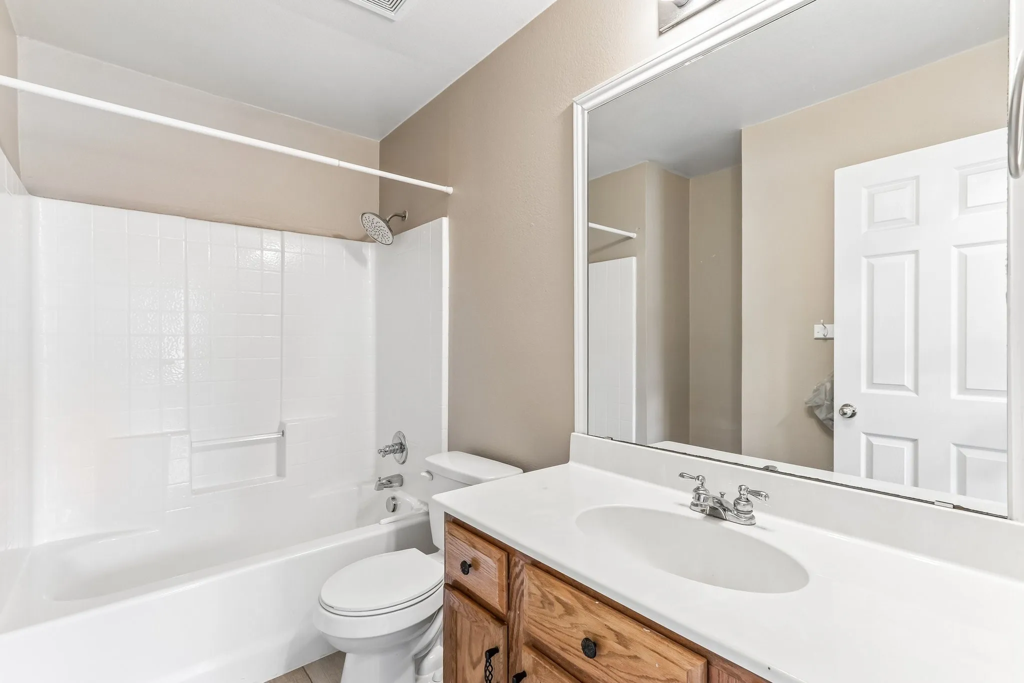 Single Family Residence For Sale in Denton County , 9012 Wayne Street, Cross Roads, Texas 76227, 3 Bedroom, 2 Bathroom, 2 Garage spaces, 1,208 Sqft, built in 2004, mls#21305394, Real Estate Agent in Cross Roads, Homes For Sale in Denton county, Homes For Sale in Cross Roads, Realtor in Cross Roads Texas, Real Estate Brokerage Independent Realty Texas, Luminita Cordes Realtor