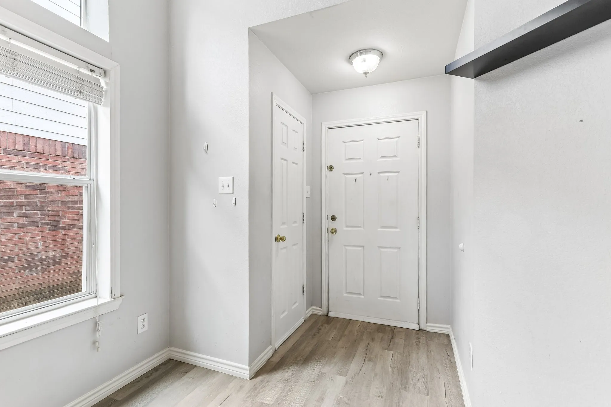 Single Family Residence For Sale in Denton County , 9012 Wayne Street, Cross Roads, Texas 76227, 3 Bedroom, 2 Bathroom, 2 Garage spaces, 1,208 Sqft, built in 2004, mls#21305394, Real Estate Agent in Cross Roads, Homes For Sale in Denton county, Homes For Sale in Cross Roads, Realtor in Cross Roads Texas, Real Estate Brokerage Independent Realty Texas, Luminita Cordes Realtor