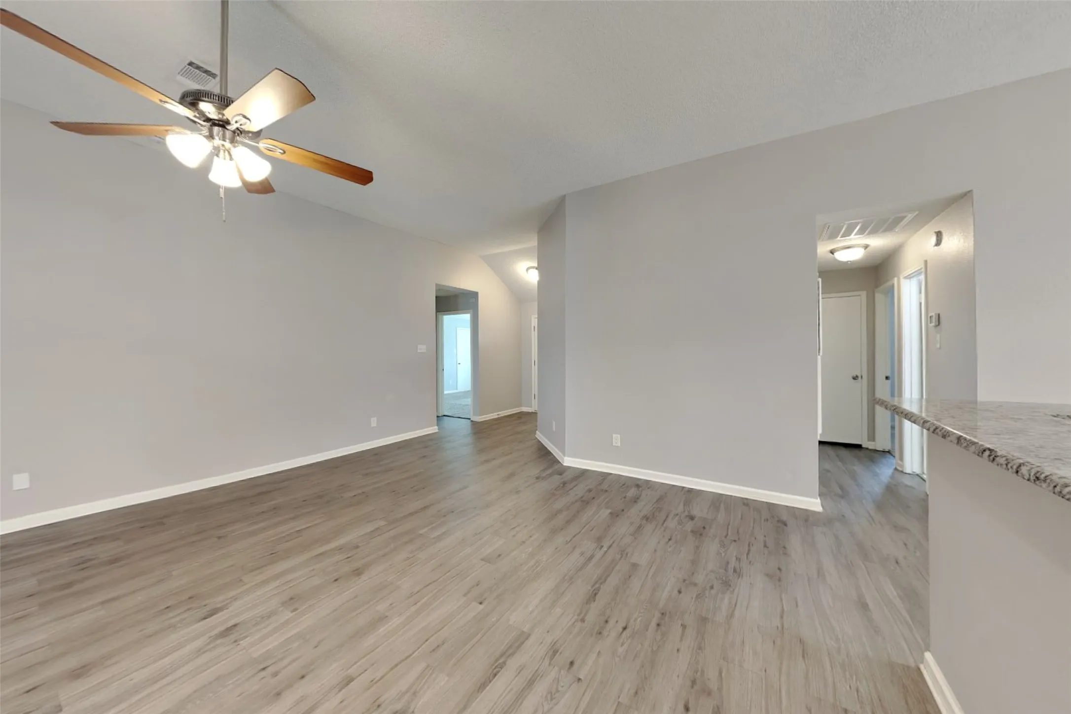 Single Family Residence For Rent in Collin County , 712 Bluebonnet Drive, Allen, Texas 75002, 3 Bedroom, 2 Bathroom, 2 Garage spaces, 1,521 Sqft, built in 1985, mls#21305411, Real Estate Agent in Allen, Homes For Rent in Collin county, Homes For Rent in Allen, Realtor in Allen Texas, Real Estate Brokerage Independent Realty Texas, Luminita Cordes Realtor