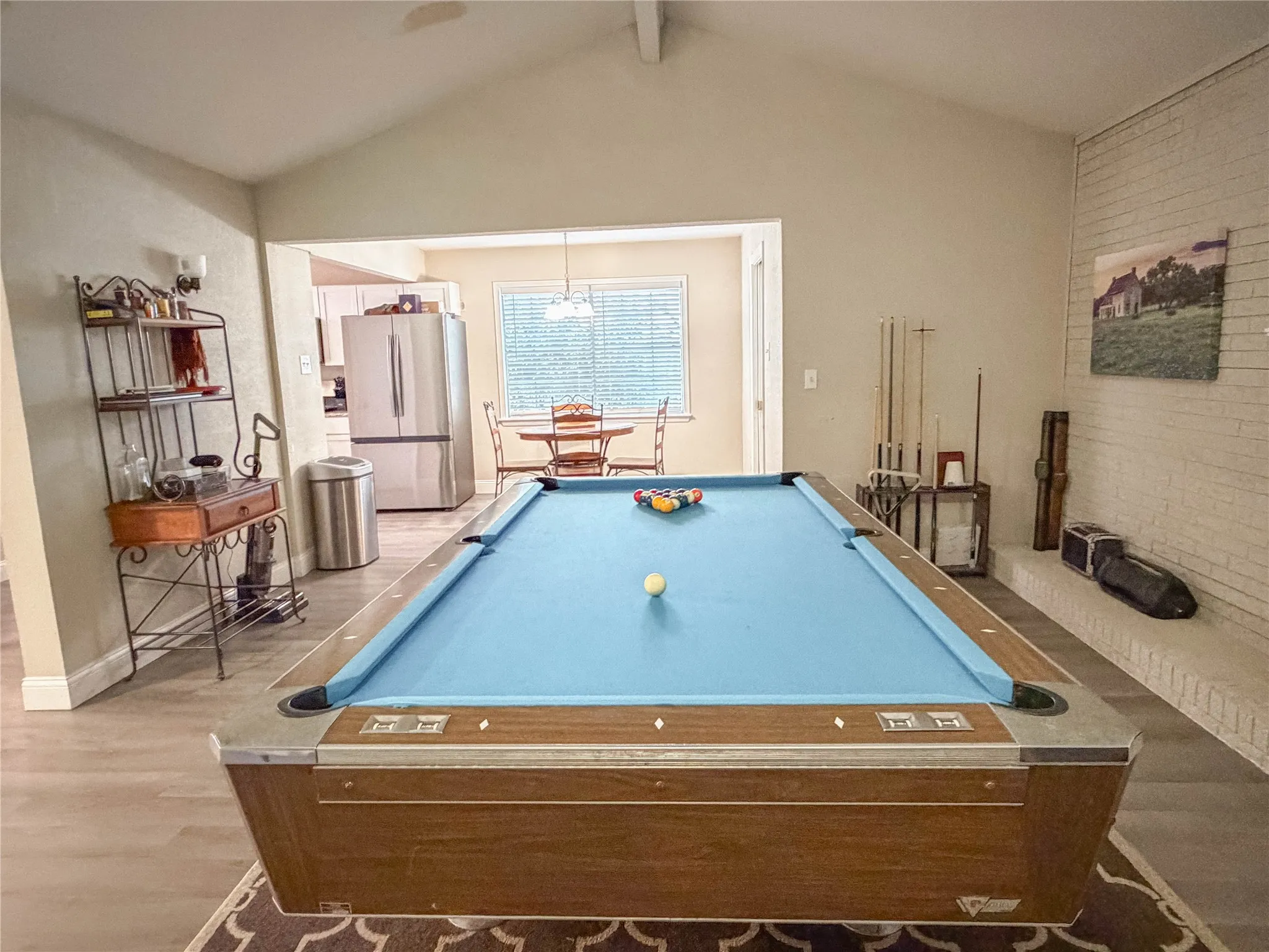 Single Family Residence For Sale in Ellis County , 604 Cooper Street, Ennis, Texas 75119, 3 Bedroom, 3 Bathroom, 2 Garage spaces, 2,026 Sqft, built in 1969, mls#21305420, Real Estate Agent in Ennis, Homes For Sale in Ellis county, Homes For Sale in Ennis, Realtor in Ennis Texas, Real Estate Brokerage Independent Realty Texas, Luminita Cordes Realtor