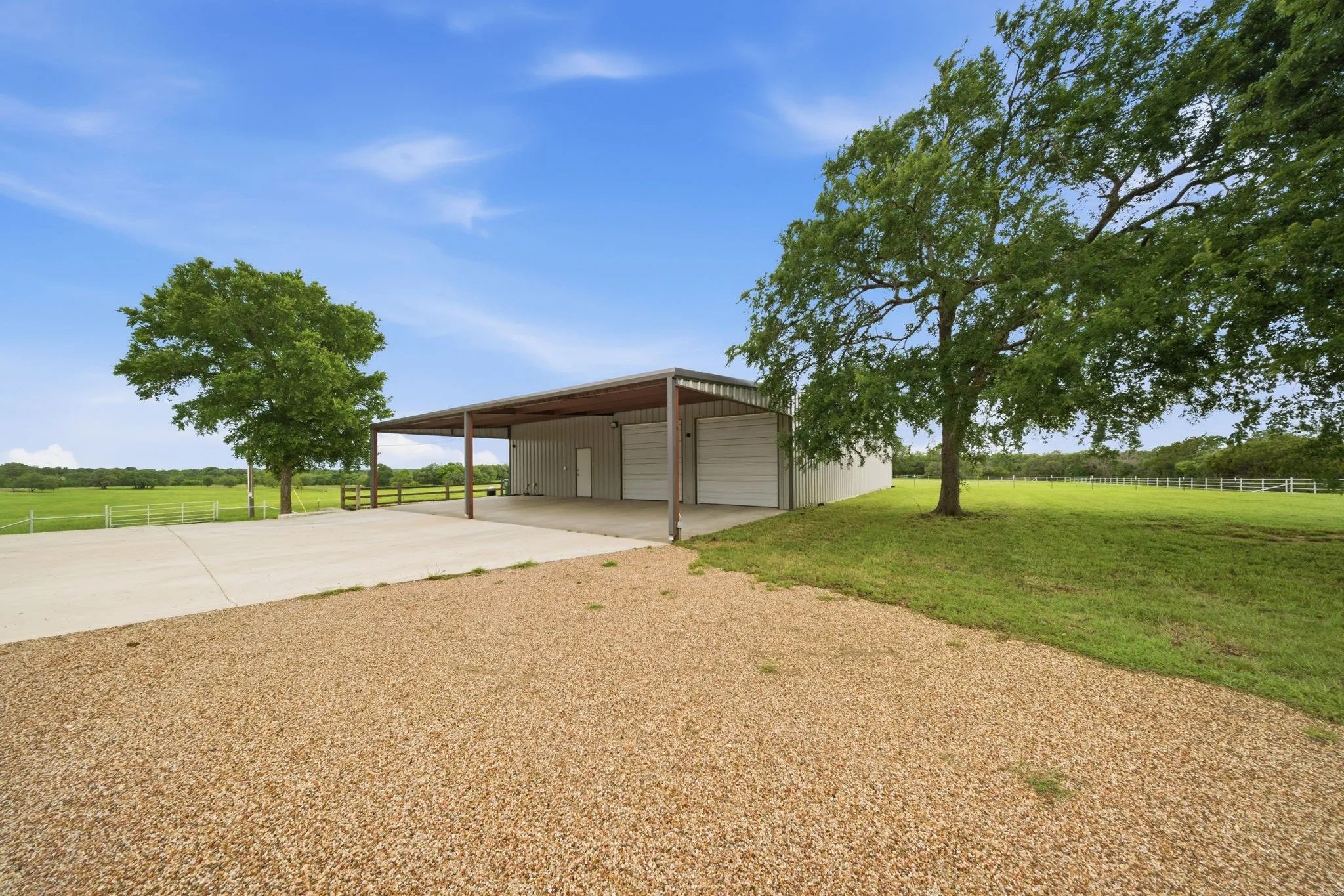 Improved Land For Sale in Bosque County , 1632 County Road 4125 A, Iredell, Texas 76649, 0, 0, Garage spaces, 0 Sqft, built in 2017, mls#21301513, Real Estate Agent in Iredell, Homes For Sale in Bosque county, Homes For Sale in Iredell, Realtor in Iredell Texas, Real Estate Brokerage Independent Realty Texas, Luminita Cordes Realtor
