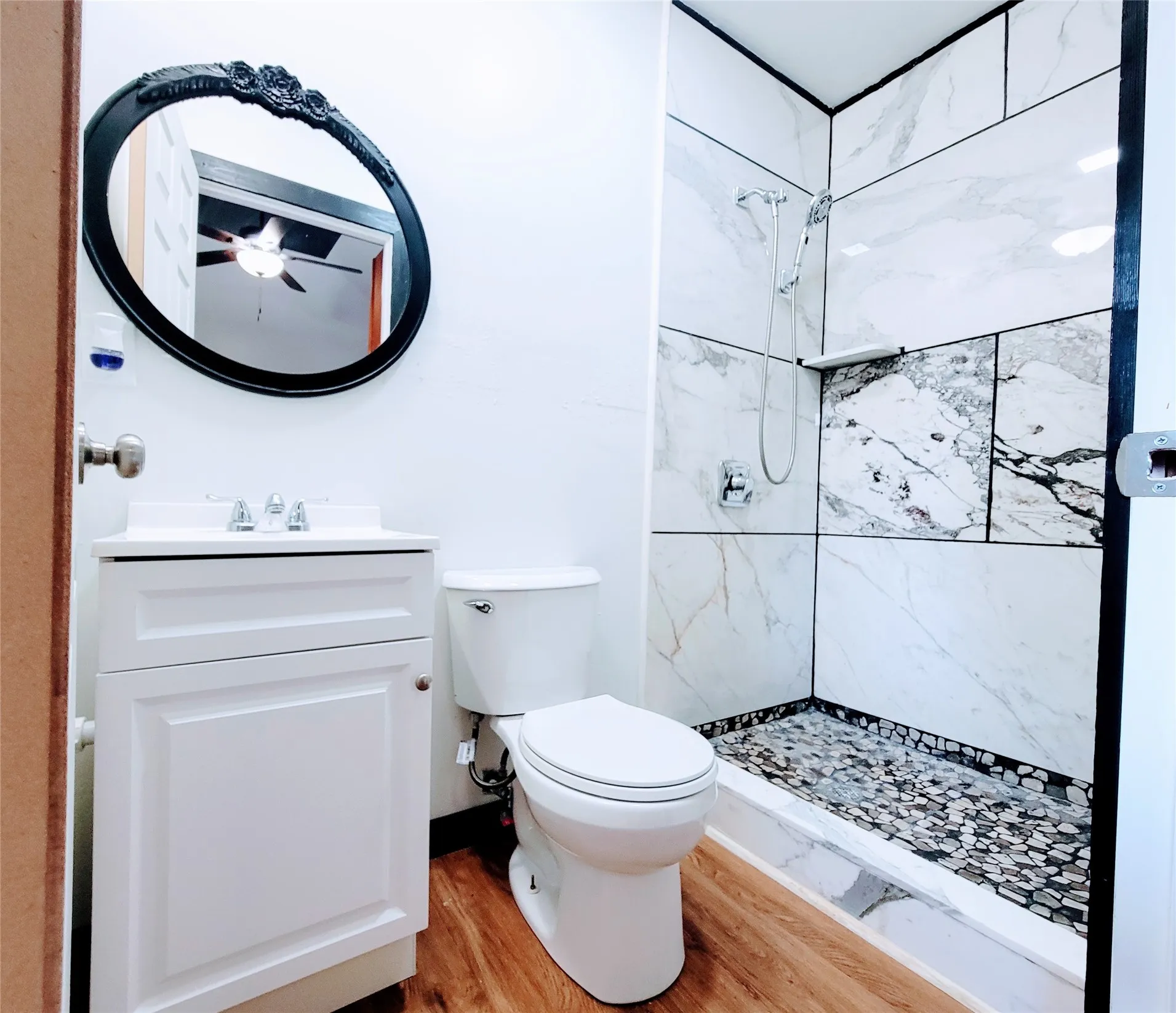 Full Bathroom Guest House