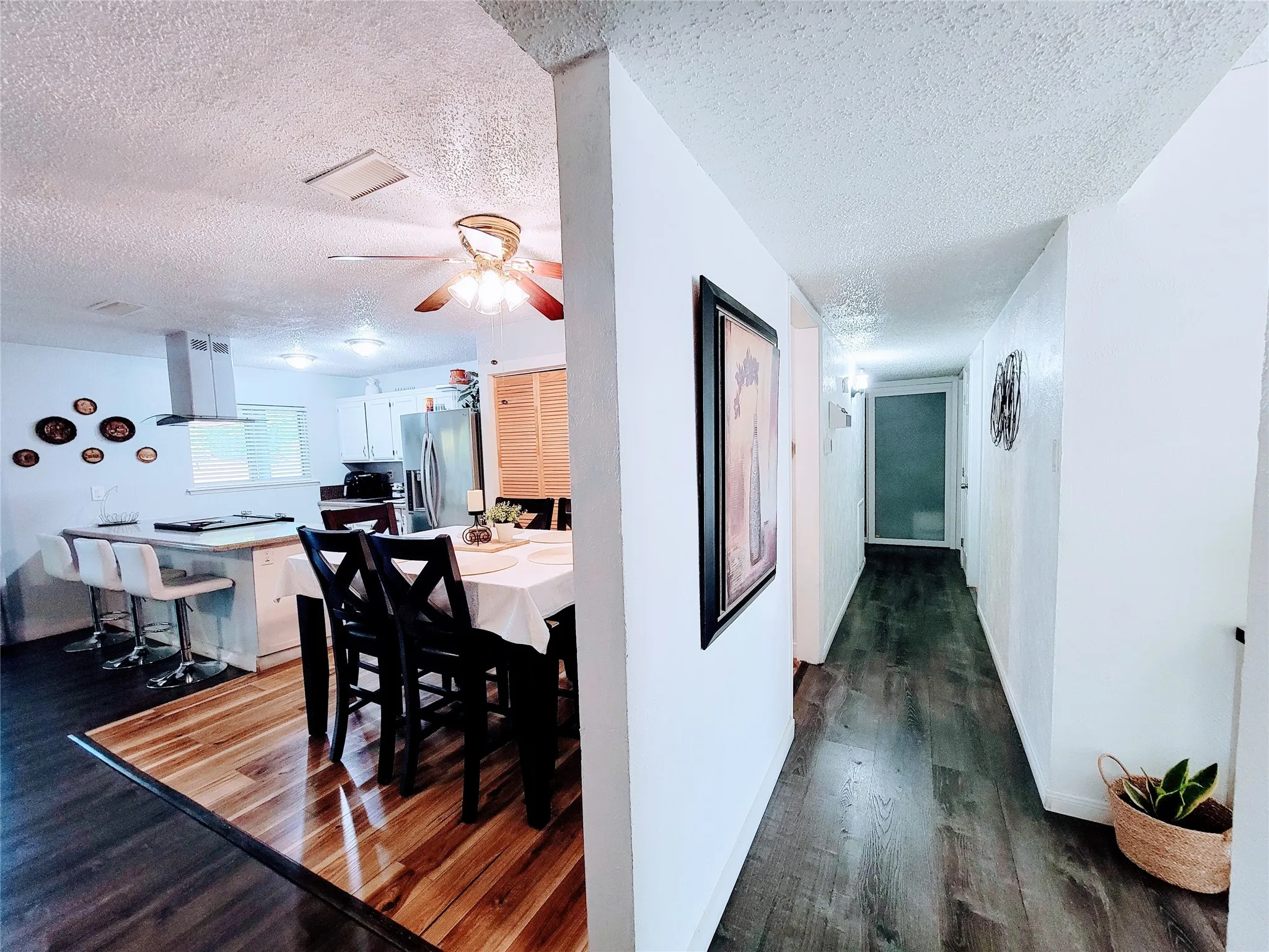 Single Family Residence For Sale in Tarrant County , 5828 Sidewinder Trail, Fort Worth, Texas 76131, 4 Bedroom, 2 Bathroom, Garage spaces, 1,692 Sqft, built in 1980, mls#21304902, Real Estate Agent in Fort Worth, Homes For Sale in Tarrant county, Homes For Sale in Fort Worth, Realtor in Fort Worth Texas, Real Estate Brokerage Independent Realty Texas, Luminita Cordes Realtor