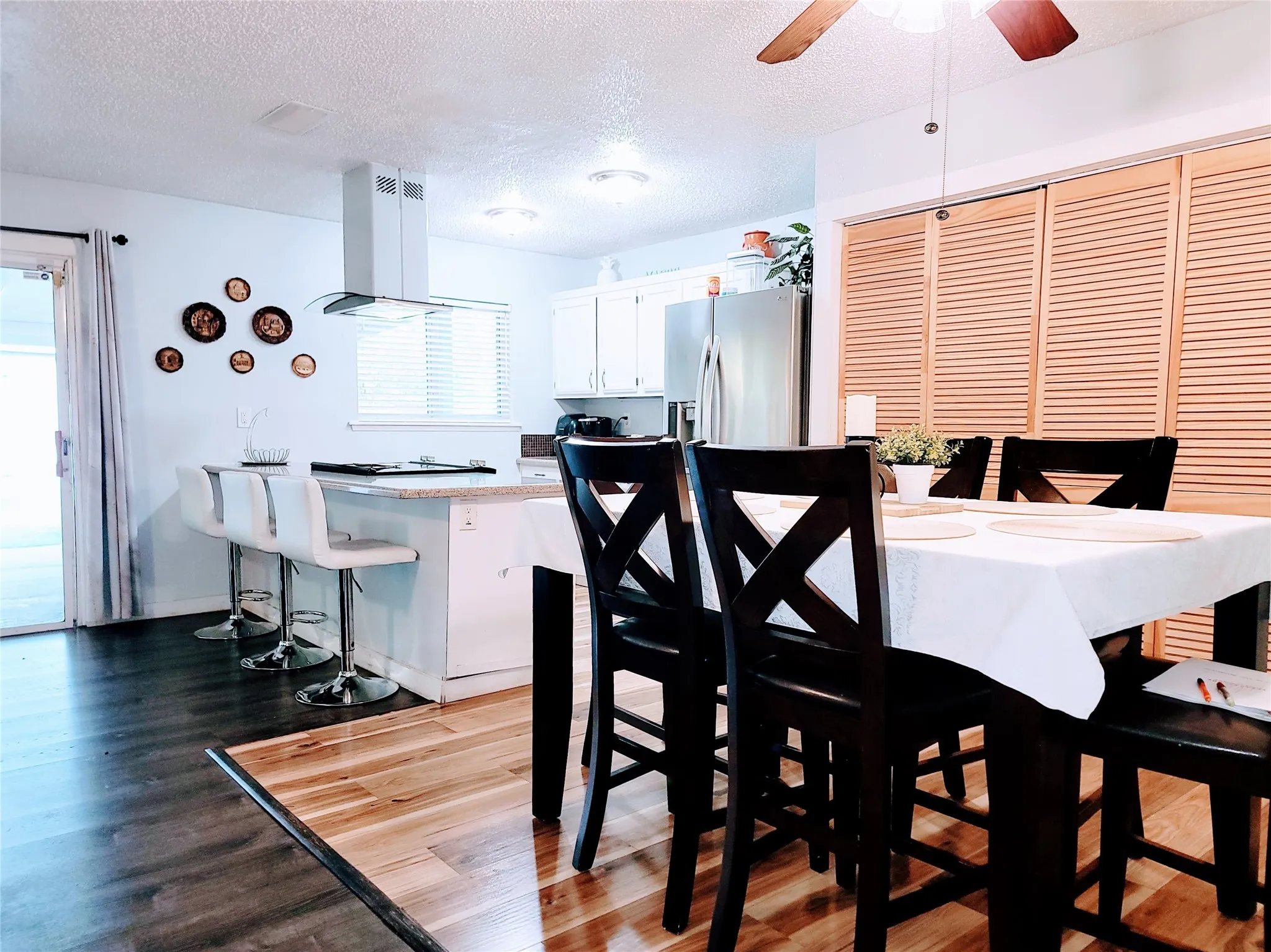 Single Family Residence For Sale in Tarrant County , 5828 Sidewinder Trail, Fort Worth, Texas 76131, 4 Bedroom, 2 Bathroom, Garage spaces, 1,692 Sqft, built in 1980, mls#21304902, Real Estate Agent in Fort Worth, Homes For Sale in Tarrant county, Homes For Sale in Fort Worth, Realtor in Fort Worth Texas, Real Estate Brokerage Independent Realty Texas, Luminita Cordes Realtor