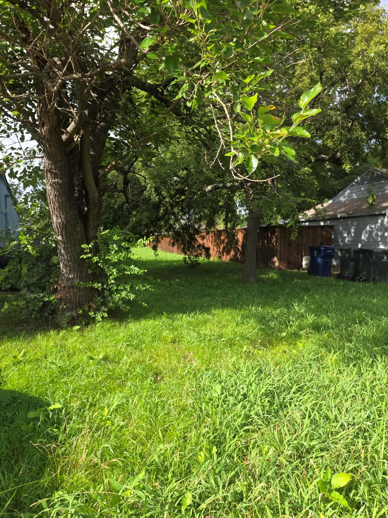 Unimproved Land For Sale in Dallas County , 514 W Avenue F, Garland, Texas 75040, 0, 0, Garage spaces, 0 Sqft, built in 0, mls#21305432, Real Estate Agent in Garland, Homes For Sale in Dallas county, Homes For Sale in Garland, Realtor in Garland Texas, Real Estate Brokerage Independent Realty Texas, Luminita Cordes Realtor