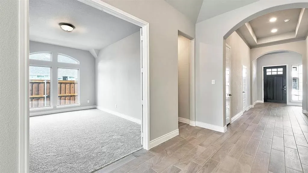 Single Family Residence For Rent in Denton County , 333 Cowling Drive, Little Elm, Texas 75068, 4 Bedrooms, 3 Bathrooms, 2 Garage spaces, 2,817 Sqft, built in 2019, Price $2,995, mls#21305439, Real Estate Agent in Little Elm, Homes For Rent in Denton county, Homes For Rent in Little Elm, Realtor in Little Elm Texas, Real Estate Brokerage Independent Realty Texas, Luminita Cordes Realtor
