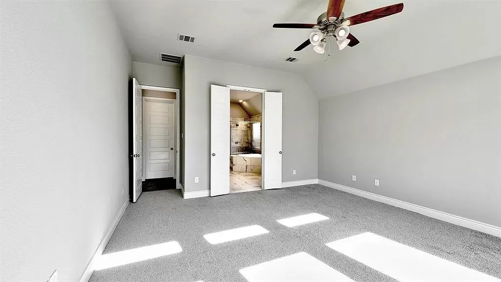 Single Family Residence For Rent in Denton County , 333 Cowling Drive, Little Elm, Texas 75068, 4 Bedrooms, 3 Bathrooms, 2 Garage spaces, 2,817 Sqft, built in 2019, Price $2,995, mls#21305439, Real Estate Agent in Little Elm, Homes For Rent in Denton county, Homes For Rent in Little Elm, Realtor in Little Elm Texas, Real Estate Brokerage Independent Realty Texas, Luminita Cordes Realtor