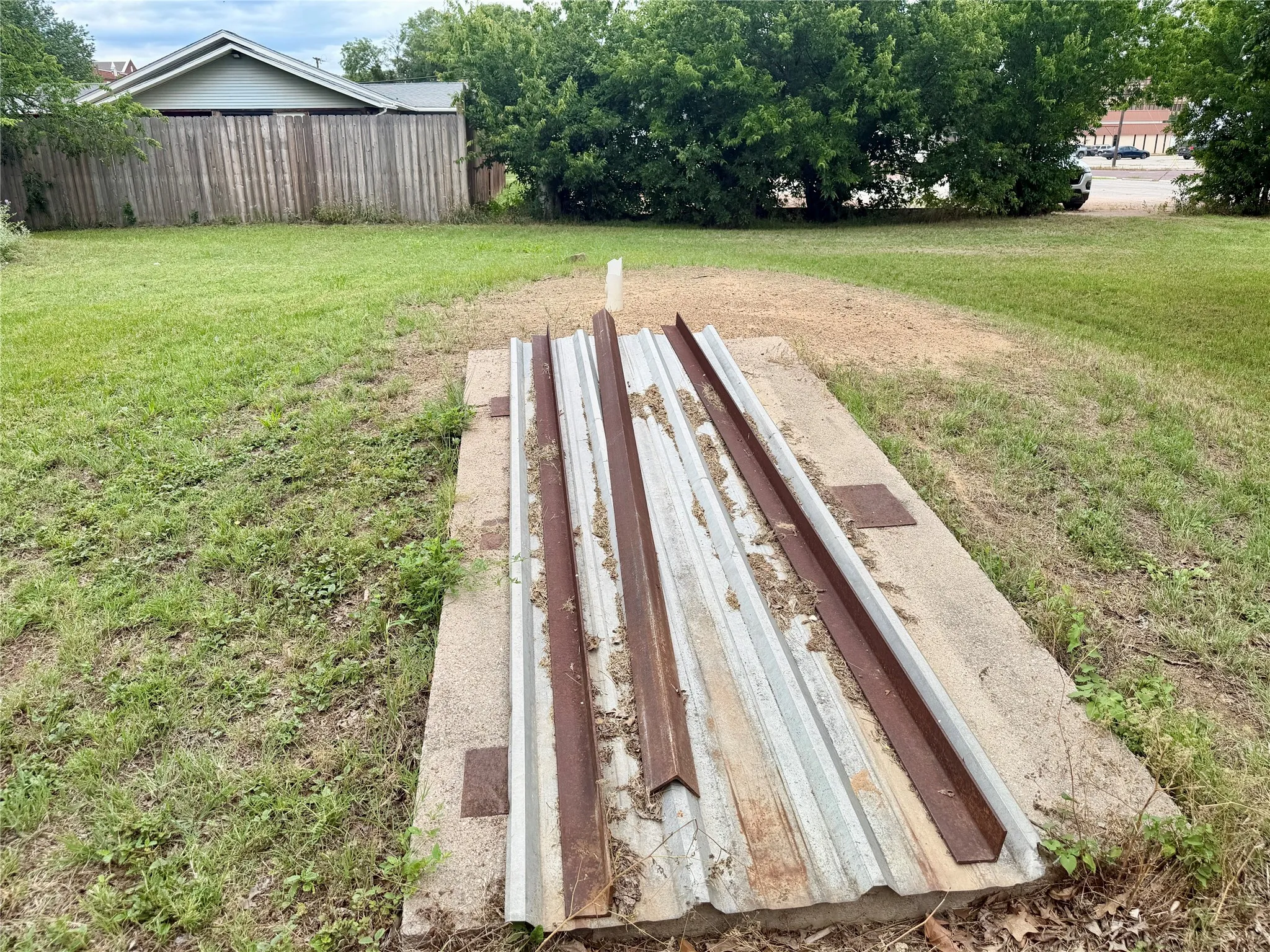 Storm shelter
