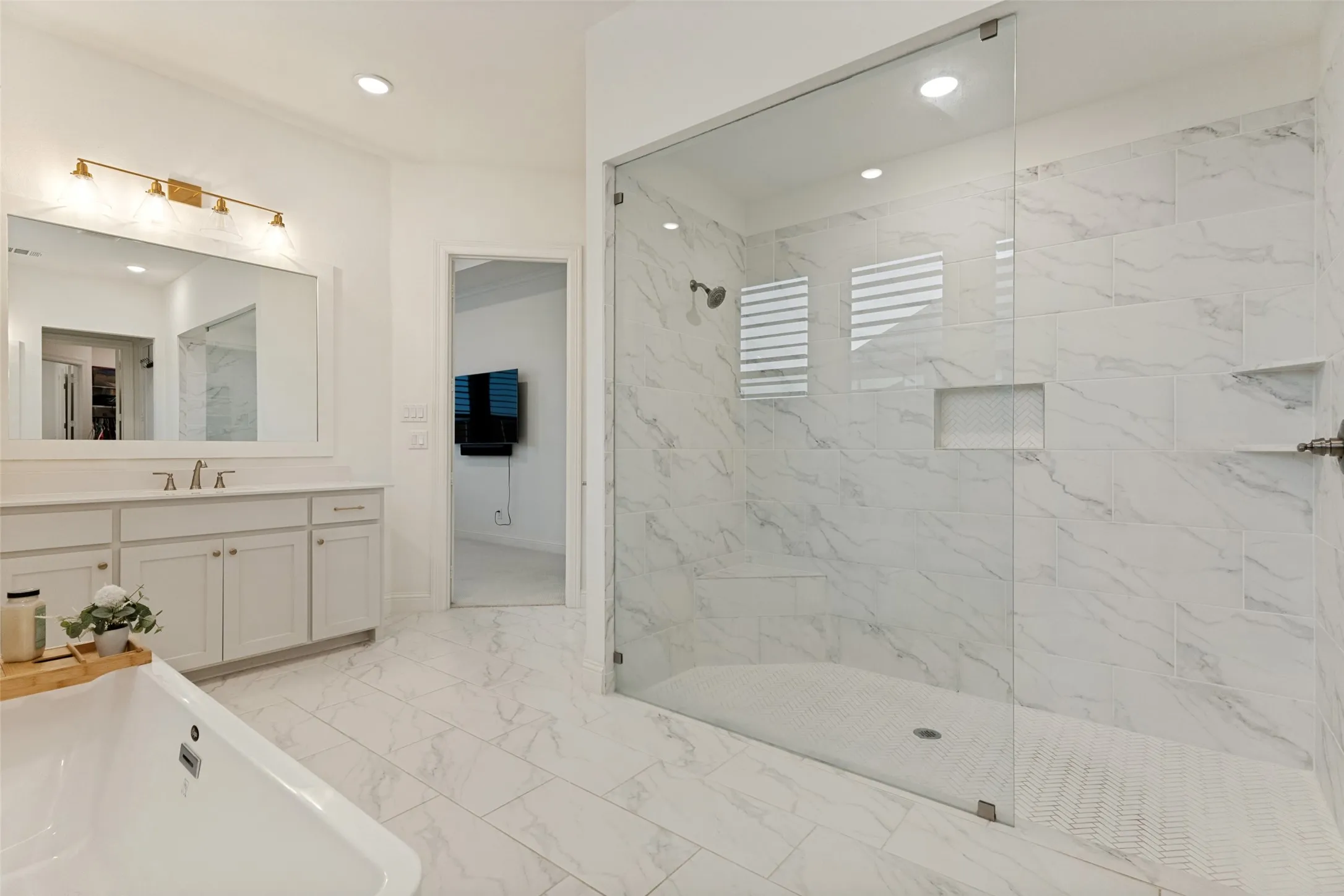 Single Family Residence For Sale in Tarrant County , 245 Wimberley Drive, Haslet, Texas 76052, 4 Bedroom, 4 Bathroom, 3 Garage spaces, 3,323 Sqft, built in 2021, Price $929,000, mls#21305466, Real Estate Agent in Haslet, Homes For Sale in Tarrant county, Homes For Sale in Haslet, Realtor in Haslet Texas, Real Estate Brokerage Independent Realty Texas, Luminita Cordes Realtor