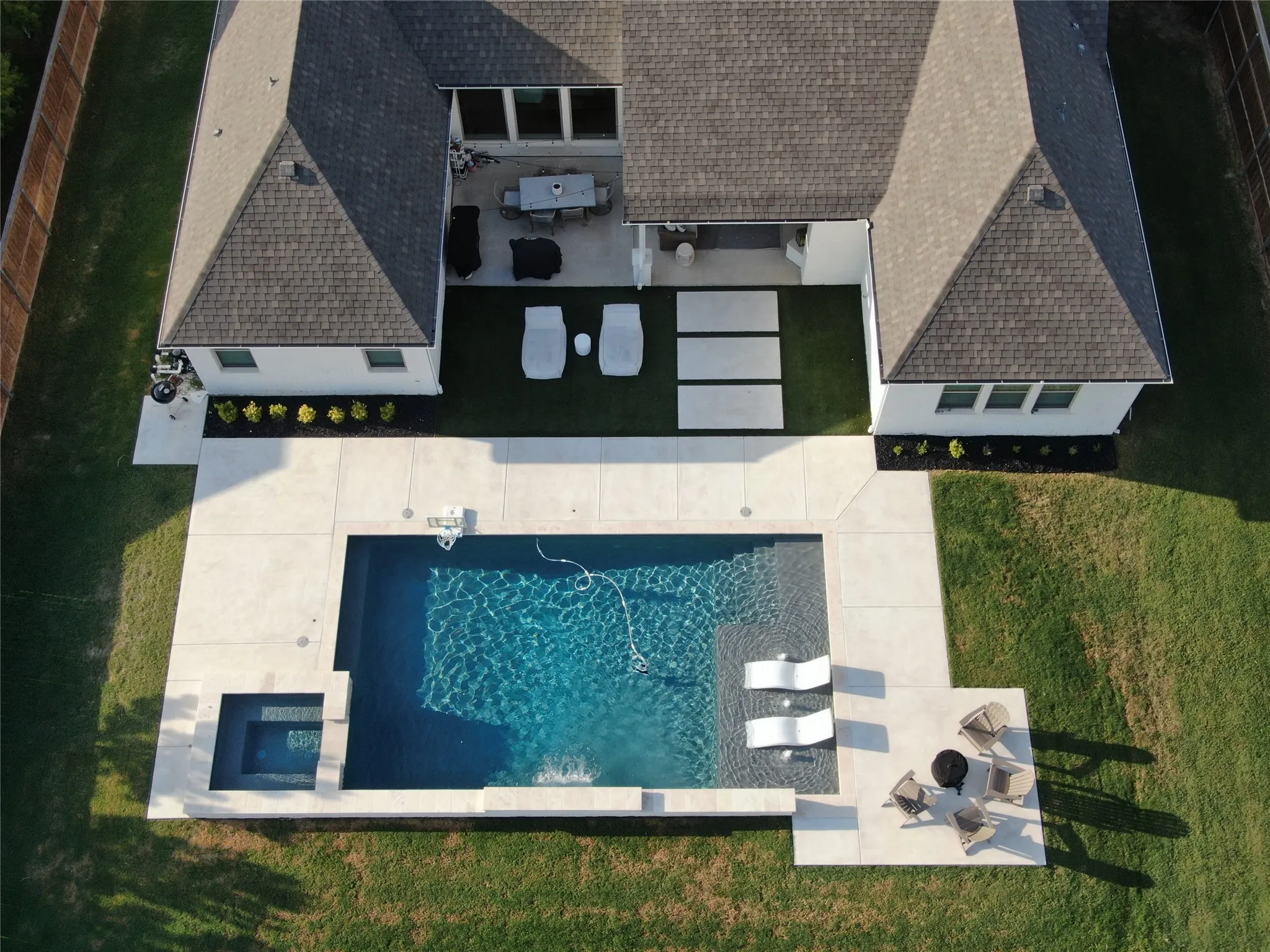 Single Family Residence For Sale in Tarrant County , 245 Wimberley Drive, Haslet, Texas 76052, 4 Bedroom, 4 Bathroom, 3 Garage spaces, 3,323 Sqft, built in 2021, Price $929,000, mls#21305466, Real Estate Agent in Haslet, Homes For Sale in Tarrant county, Homes For Sale in Haslet, Realtor in Haslet Texas, Real Estate Brokerage Independent Realty Texas, Luminita Cordes Realtor